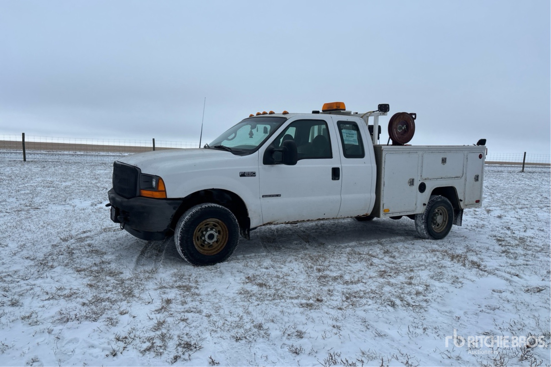 Aspect général with Image, coin avant gauche