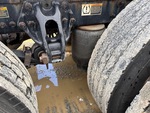 4 Underbody - Truck with