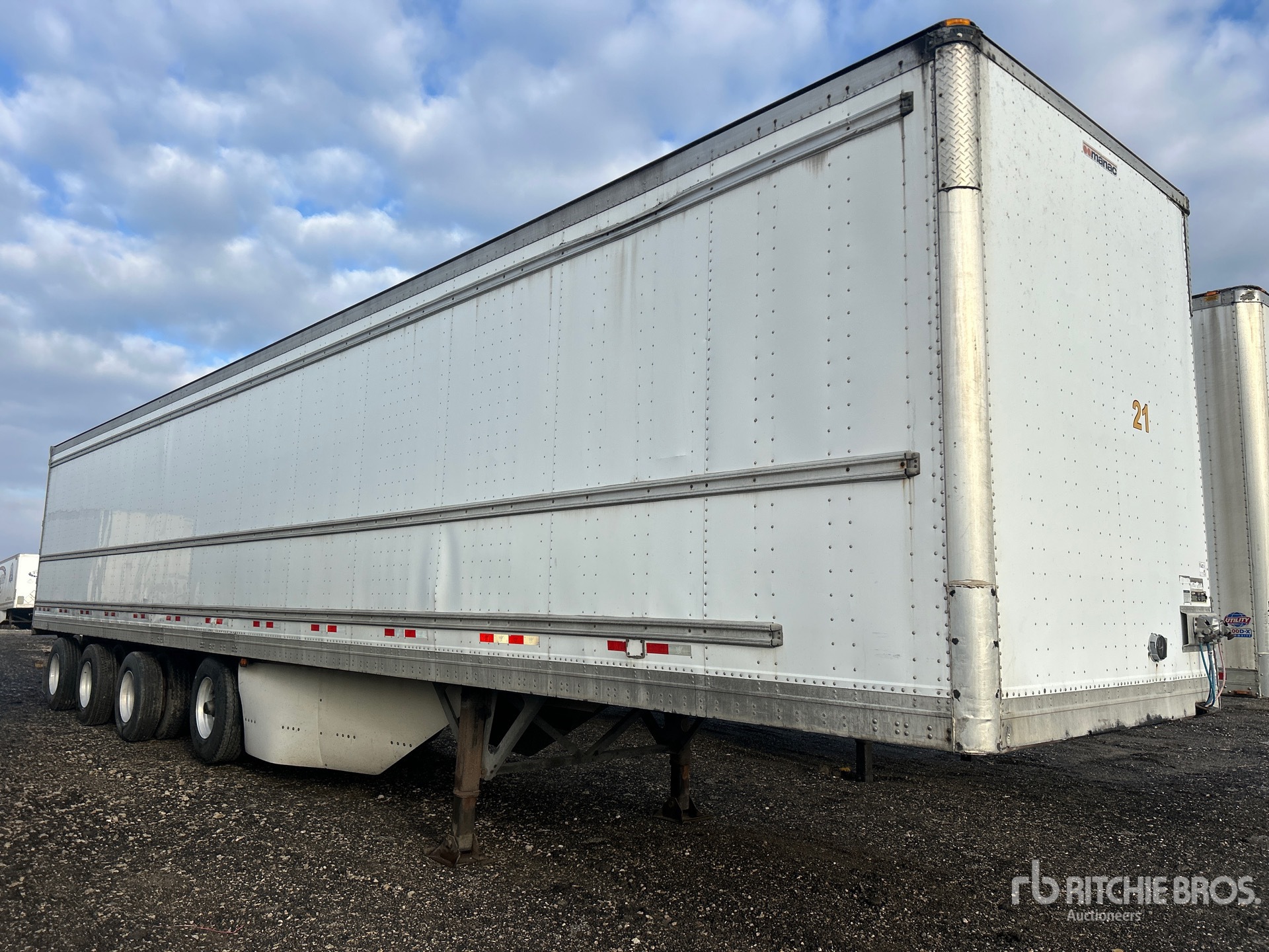 General Appearance with Foto, angolo anteriore destro