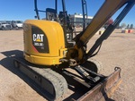 v2 Chassis - Excavator with 