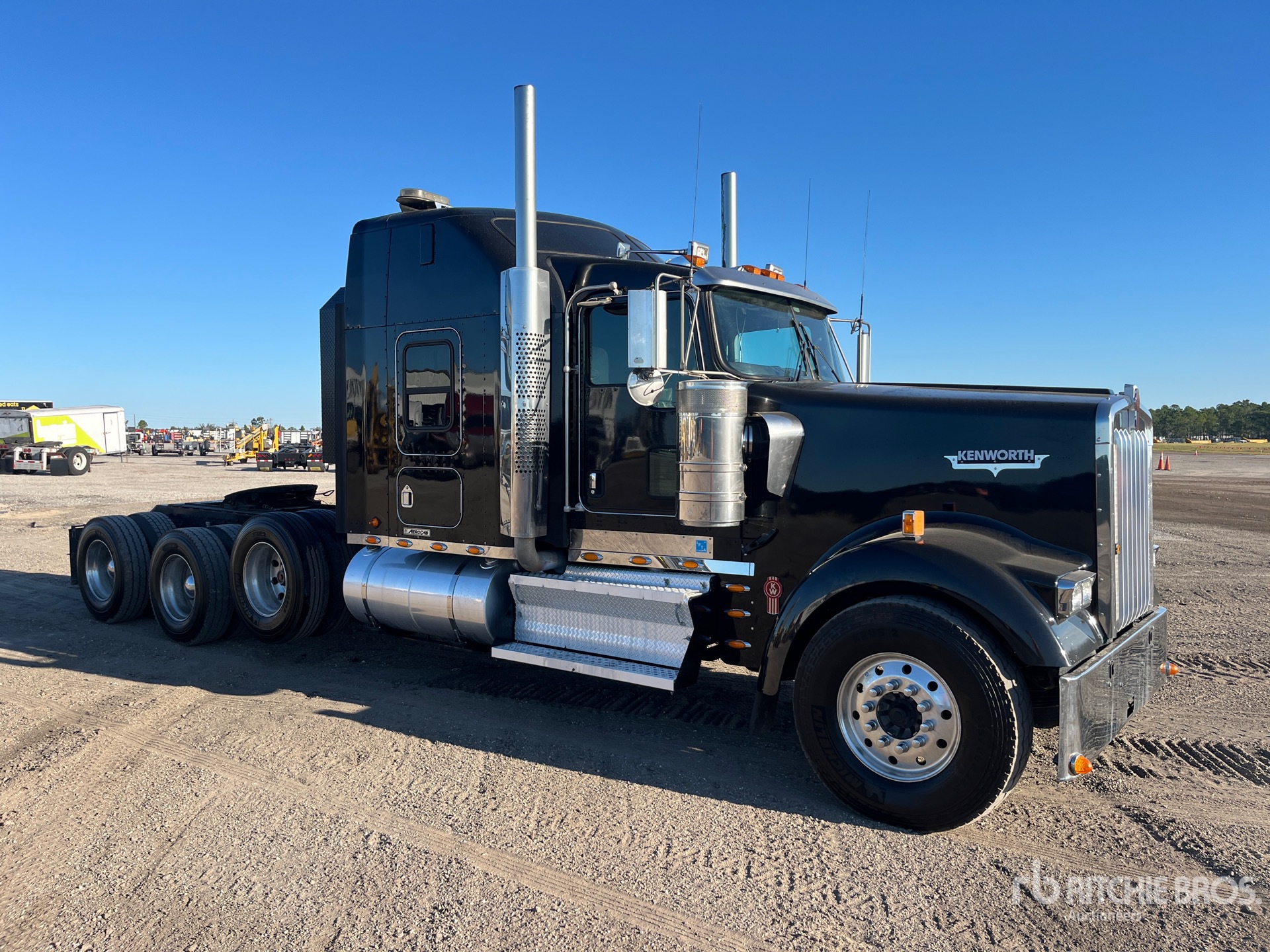 General Appearance with Image, coin avant droit