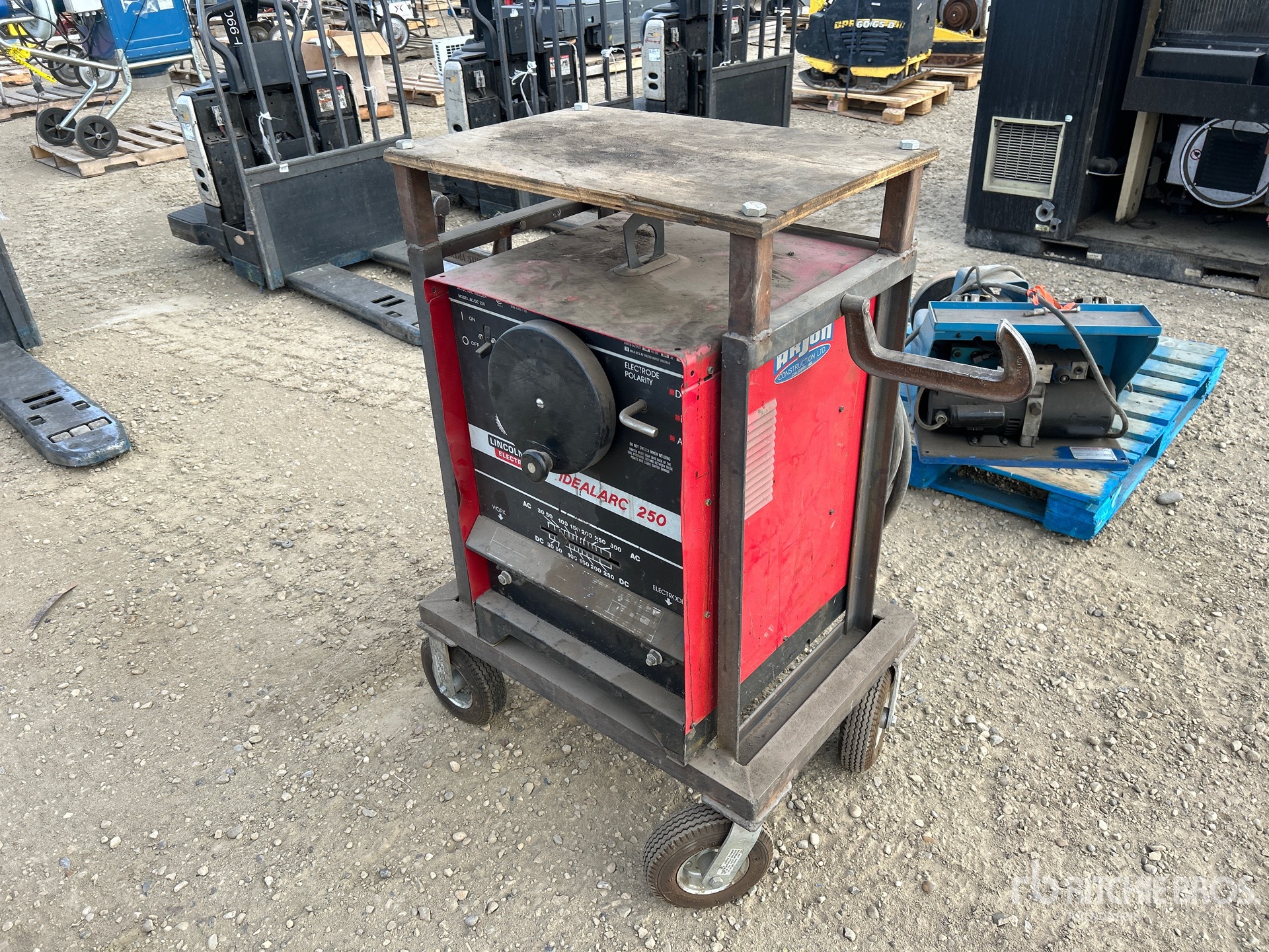 General Appearance with Picture, Left Front Corner