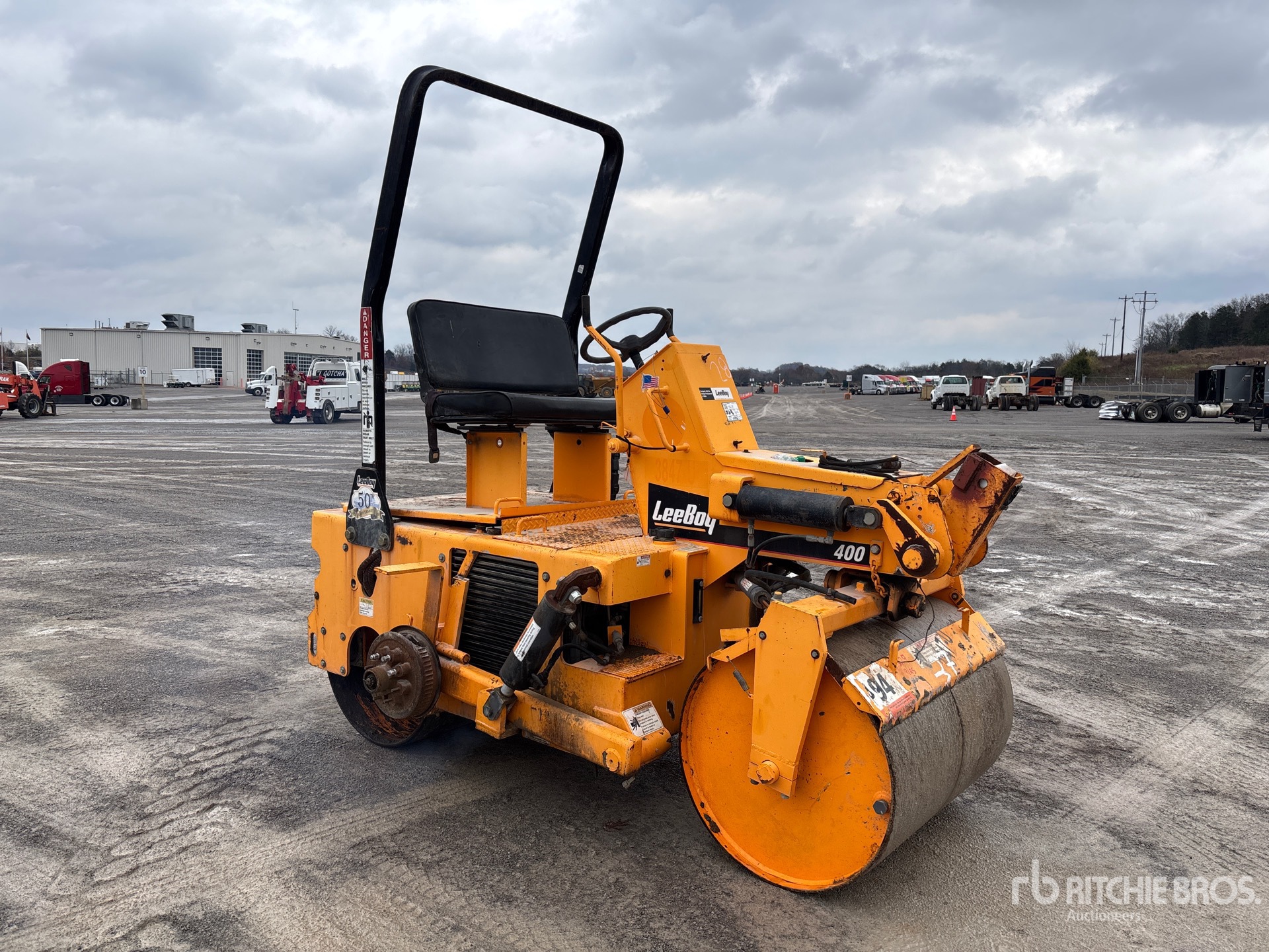 General Appearance with Picture, Right Front Corner