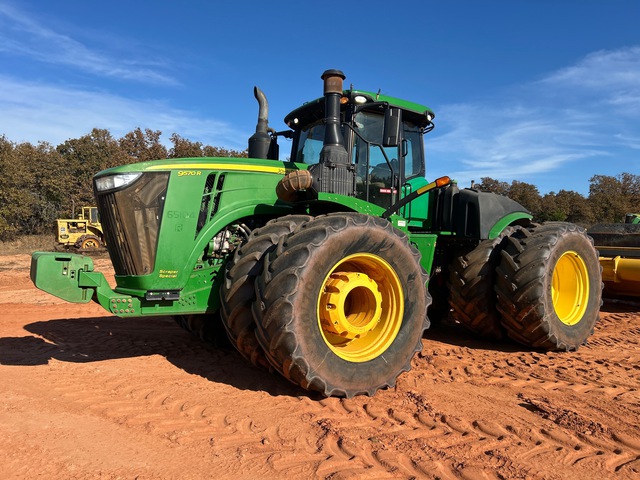 2018 John Deere 9570R Scraper Special Scraper Tractor