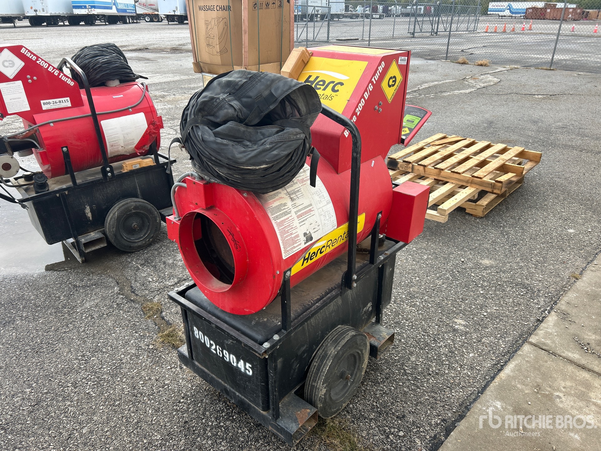 General Appearance with Picture, Right Rear Corner