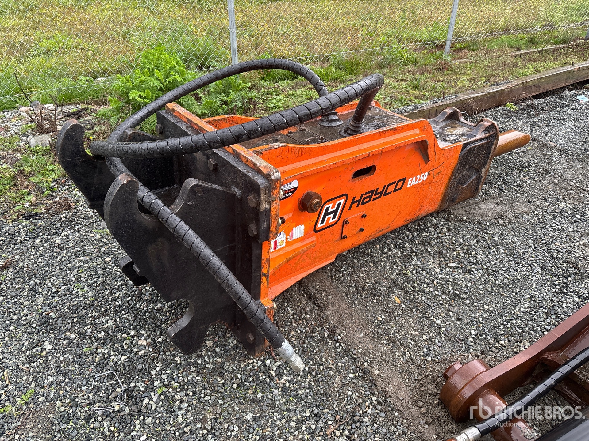 General Appearance with Picture, Right Rear Corner