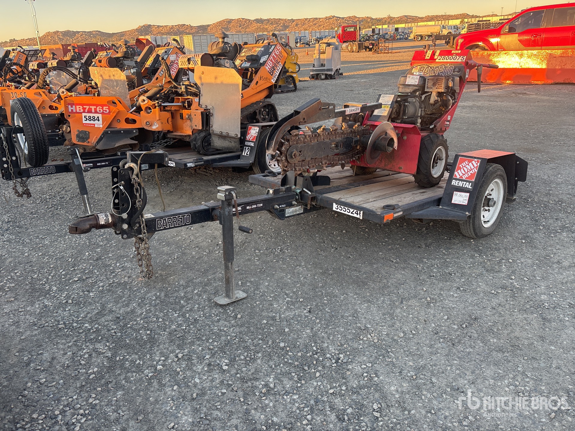 General Appearance with Picture, Left Front Corner