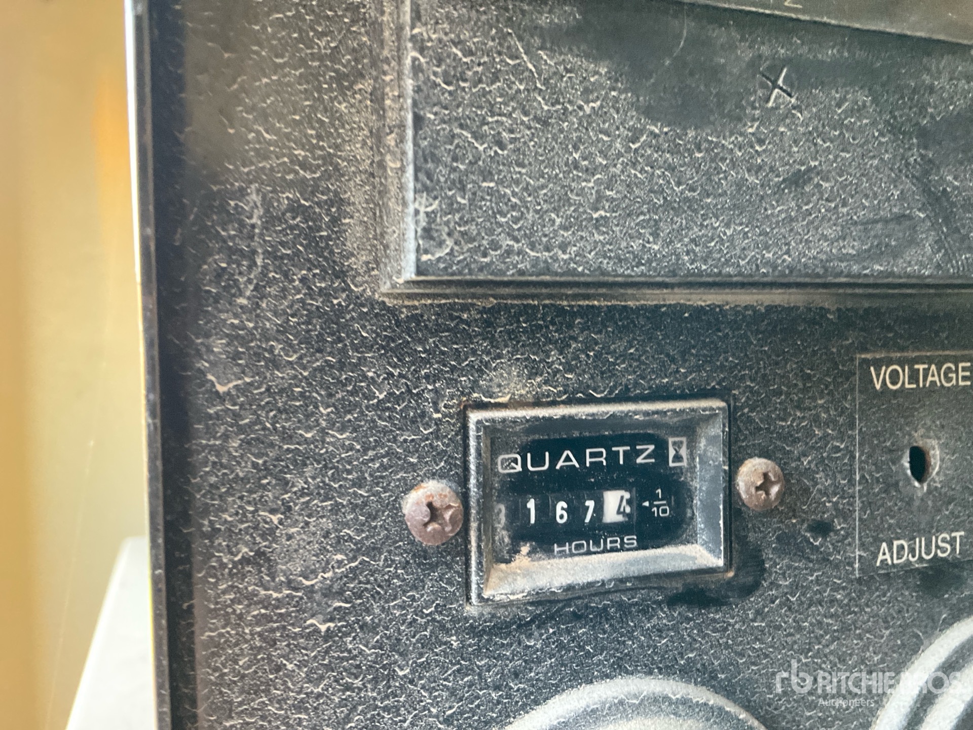 Aspect général with Compteur horaire / compteur kilométrique