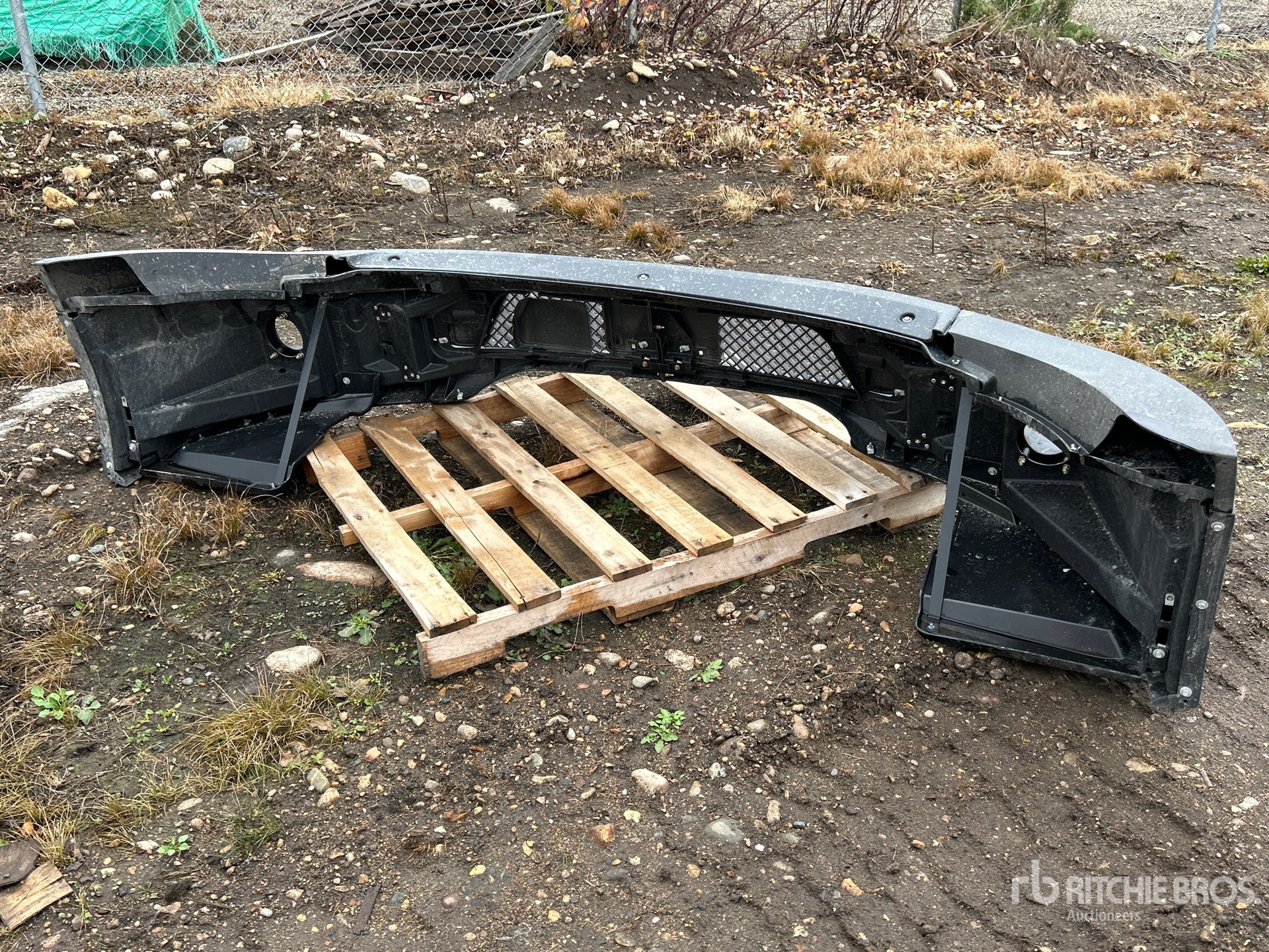 Aspect général with Image, coin arrière droit