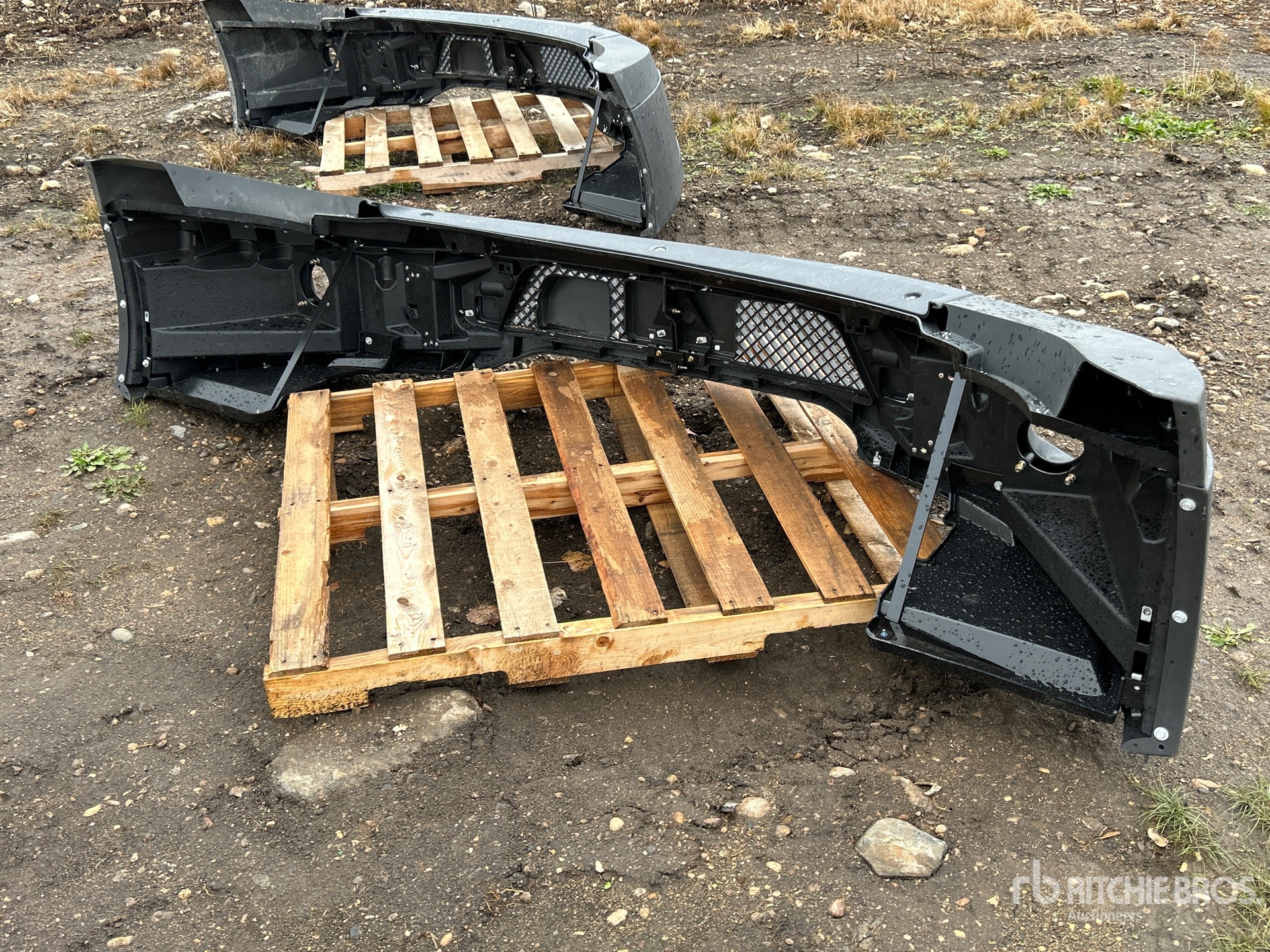 Aspect général with Image, coin arrière droit