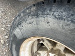 4 Underbody - Truck with 