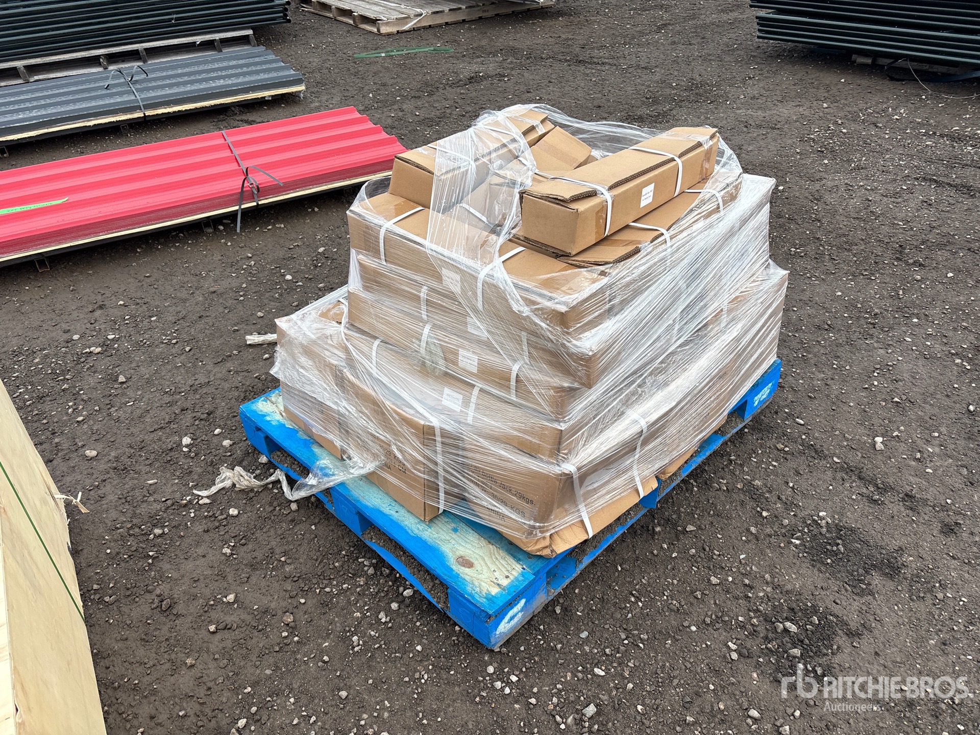 General Appearance with Bild, Ecke hinten rechts