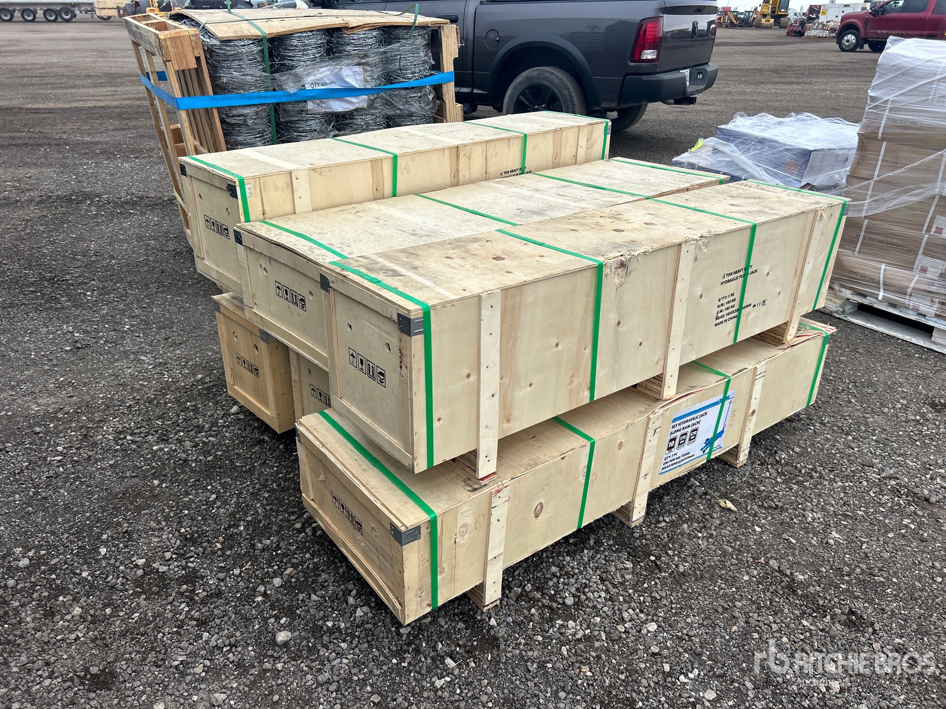 General Appearance with Bild, Ecke hinten links