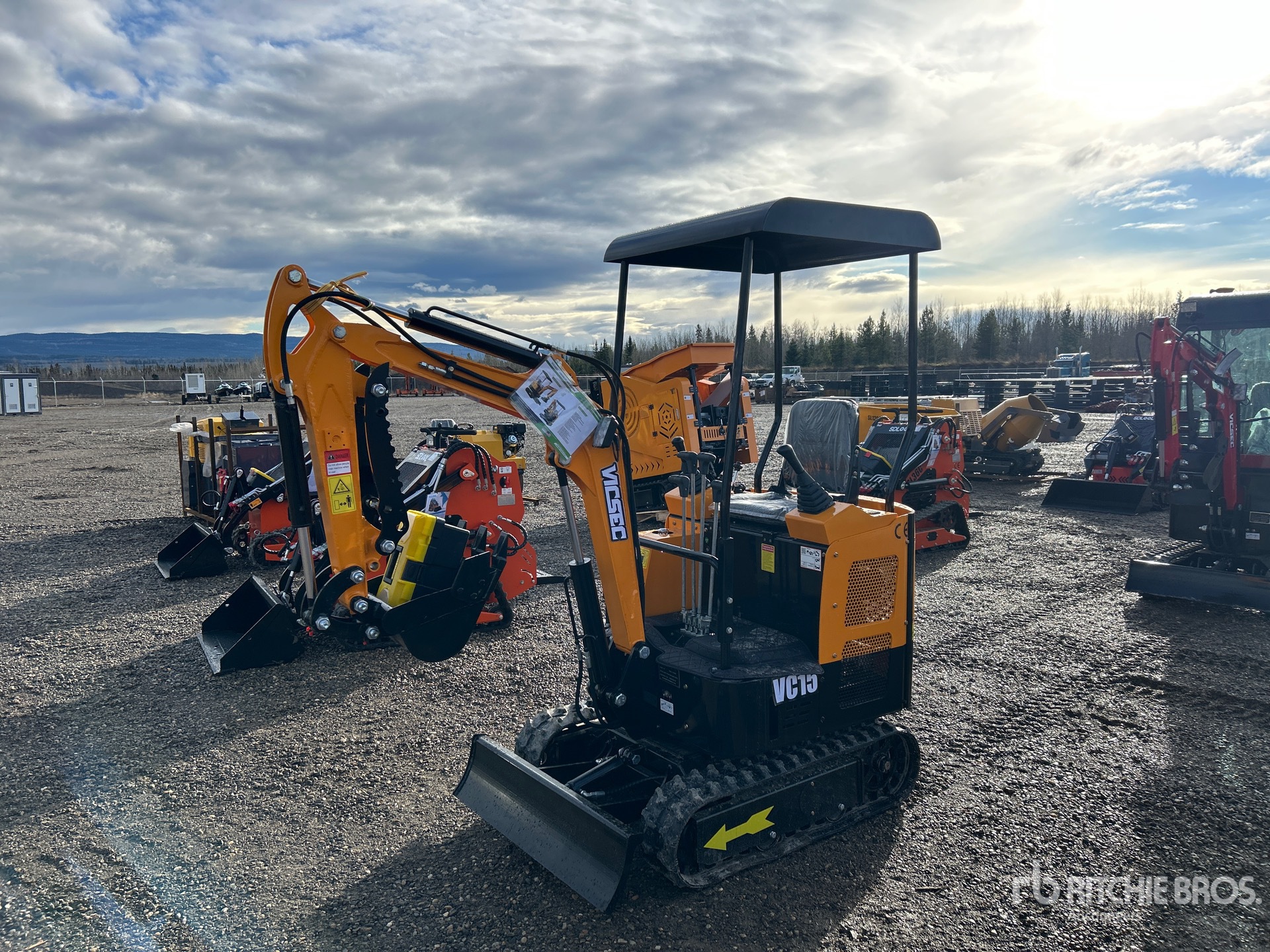 General Appearance with Picture, Left Front Corner