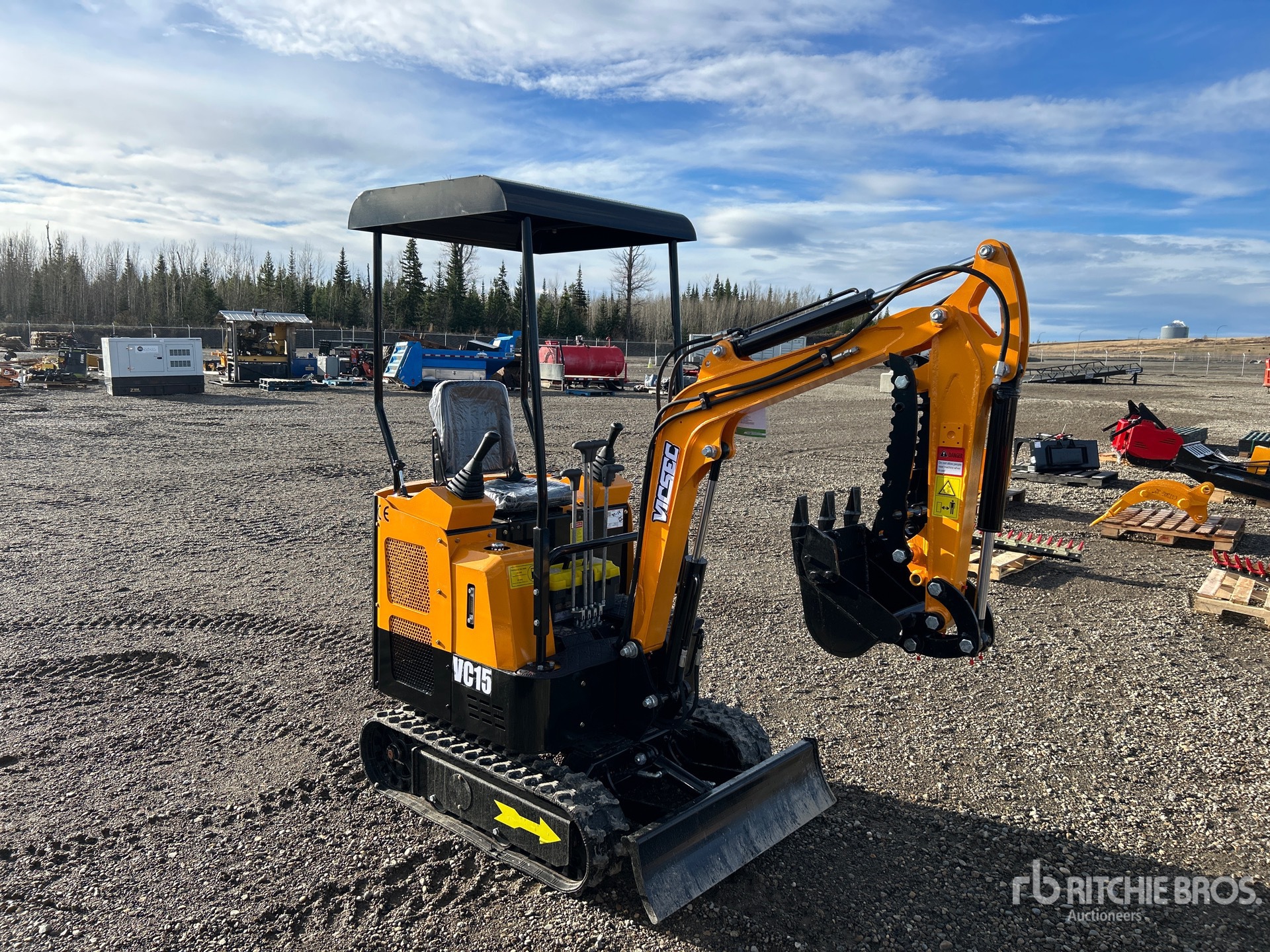 General Appearance with Picture, Right Front Corner