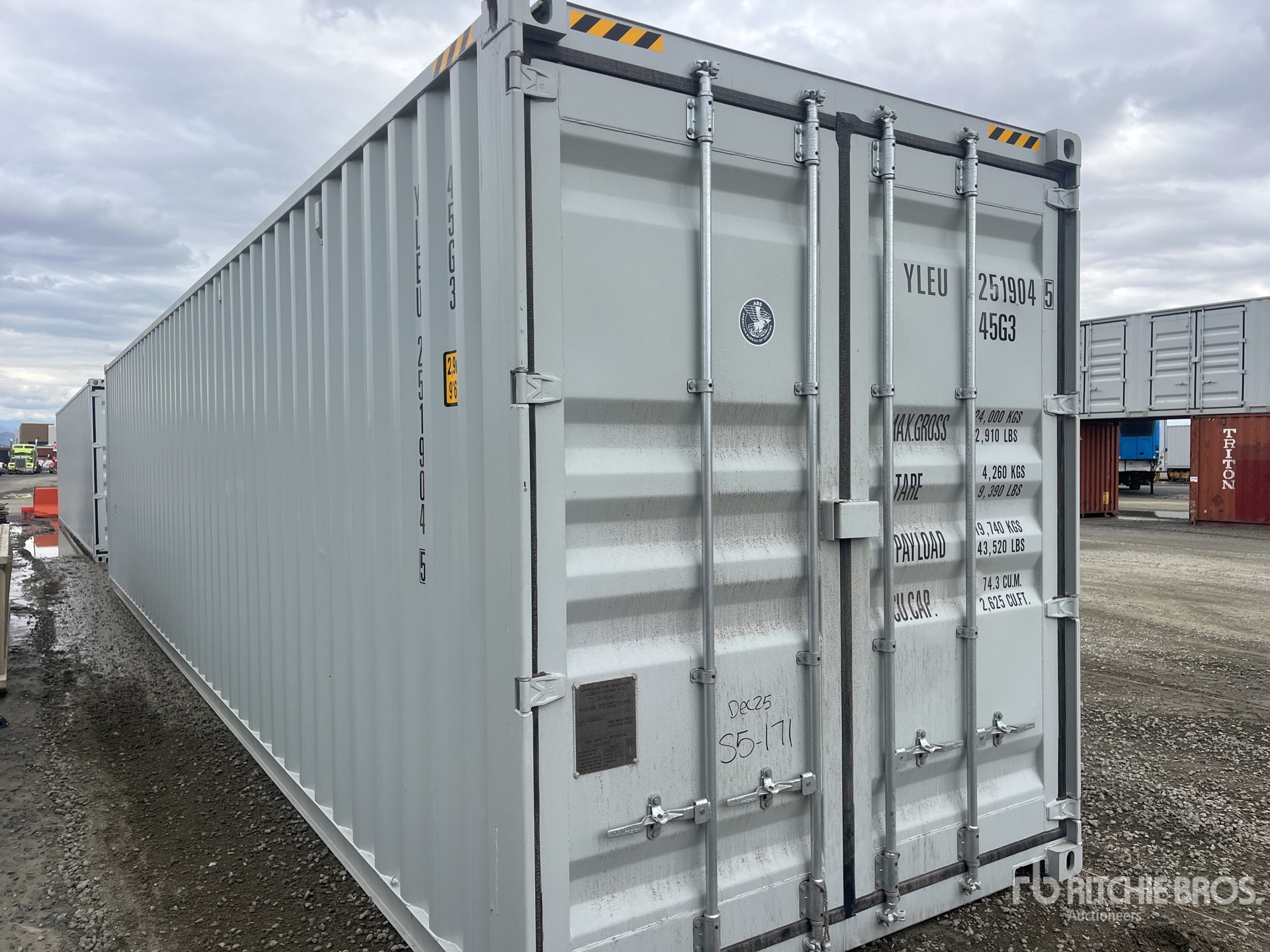 General Appearance with Picture, Right Front Corner