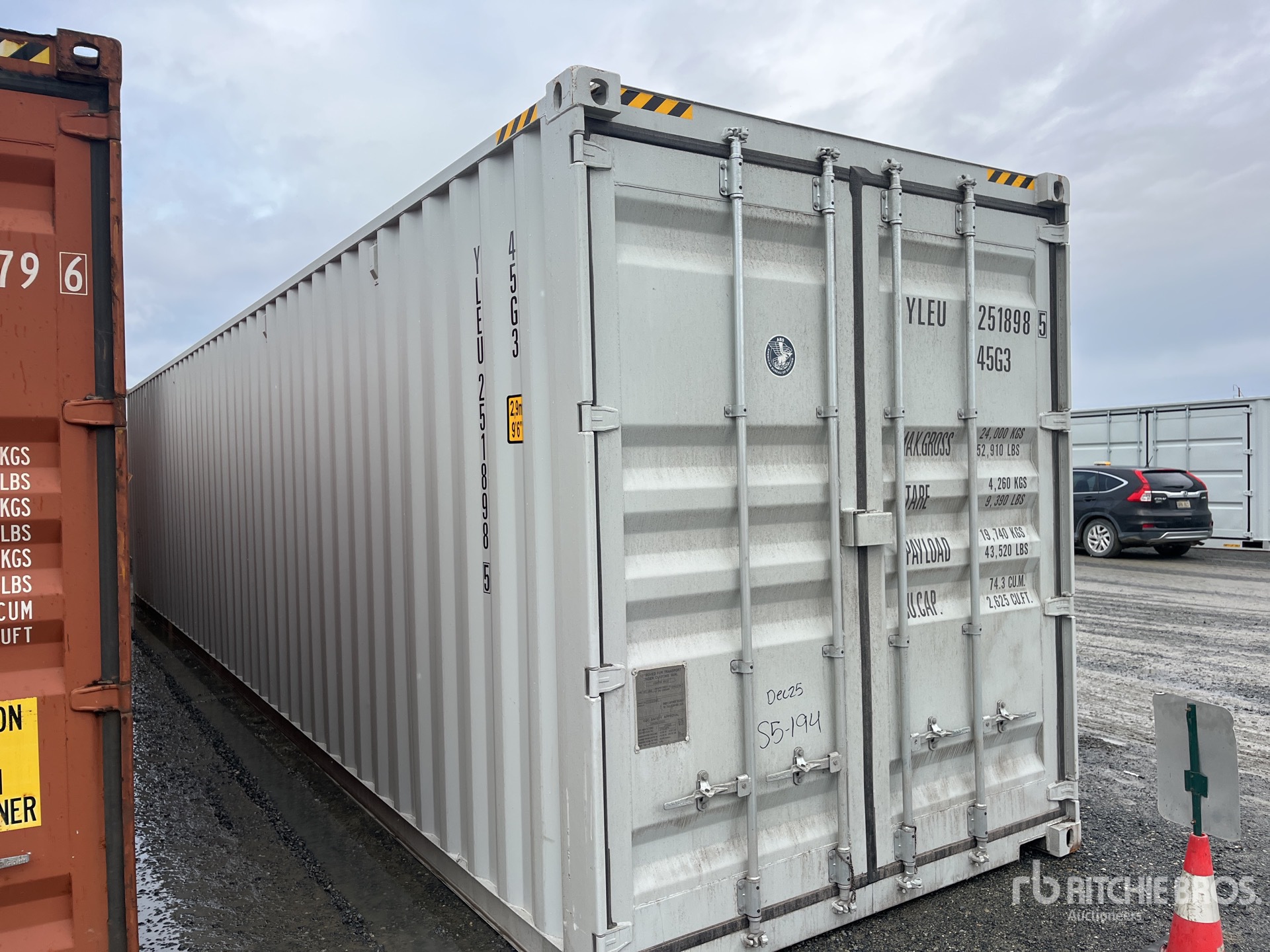 General Appearance with Picture, Right Front Corner