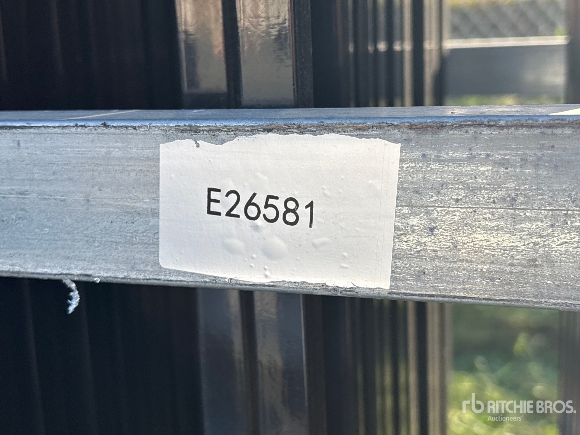 General Appearance with Numer seryjny/numer identyfikacyjny pojazdu