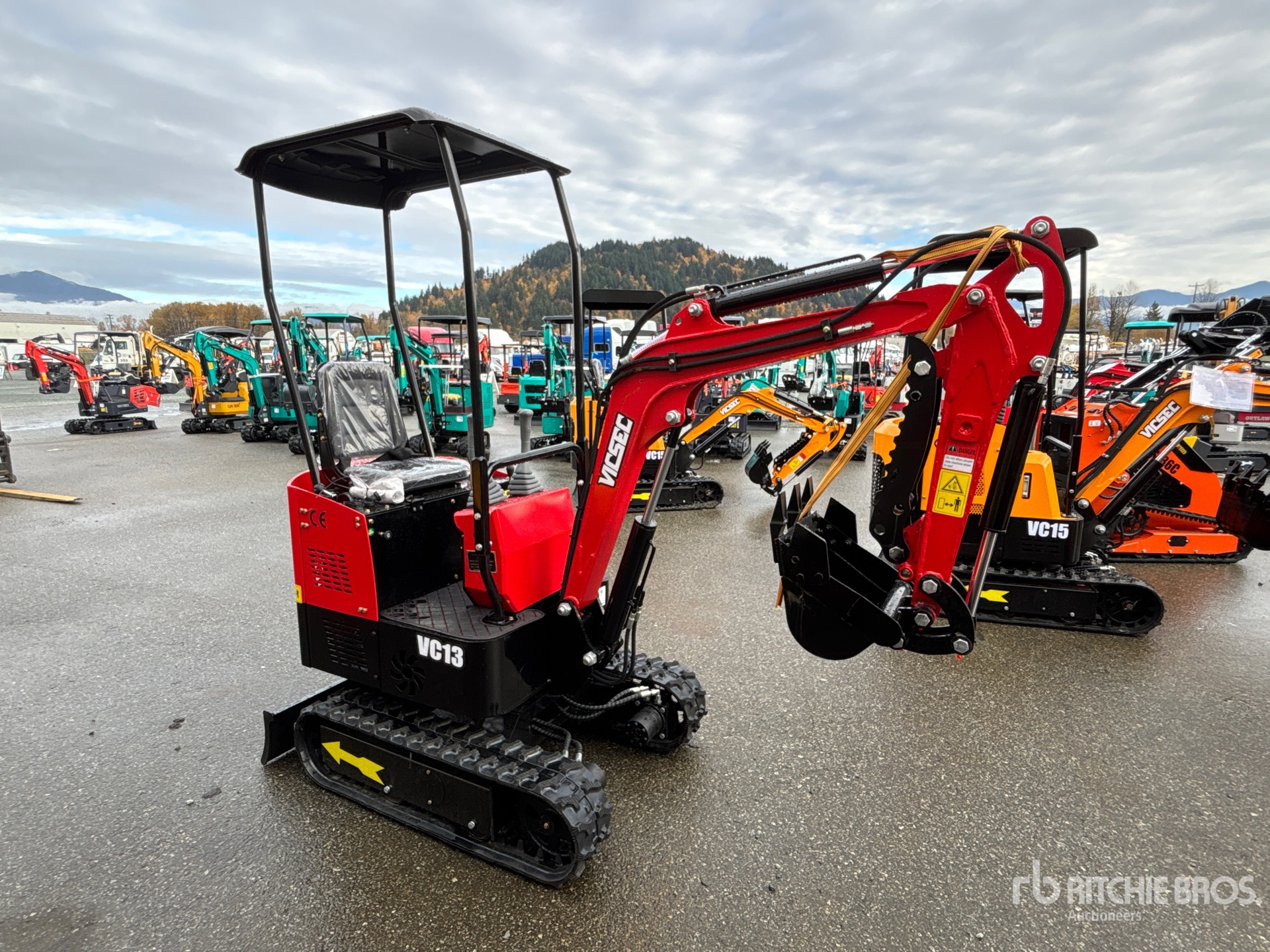 General Appearance with Picture, Right Front Corner