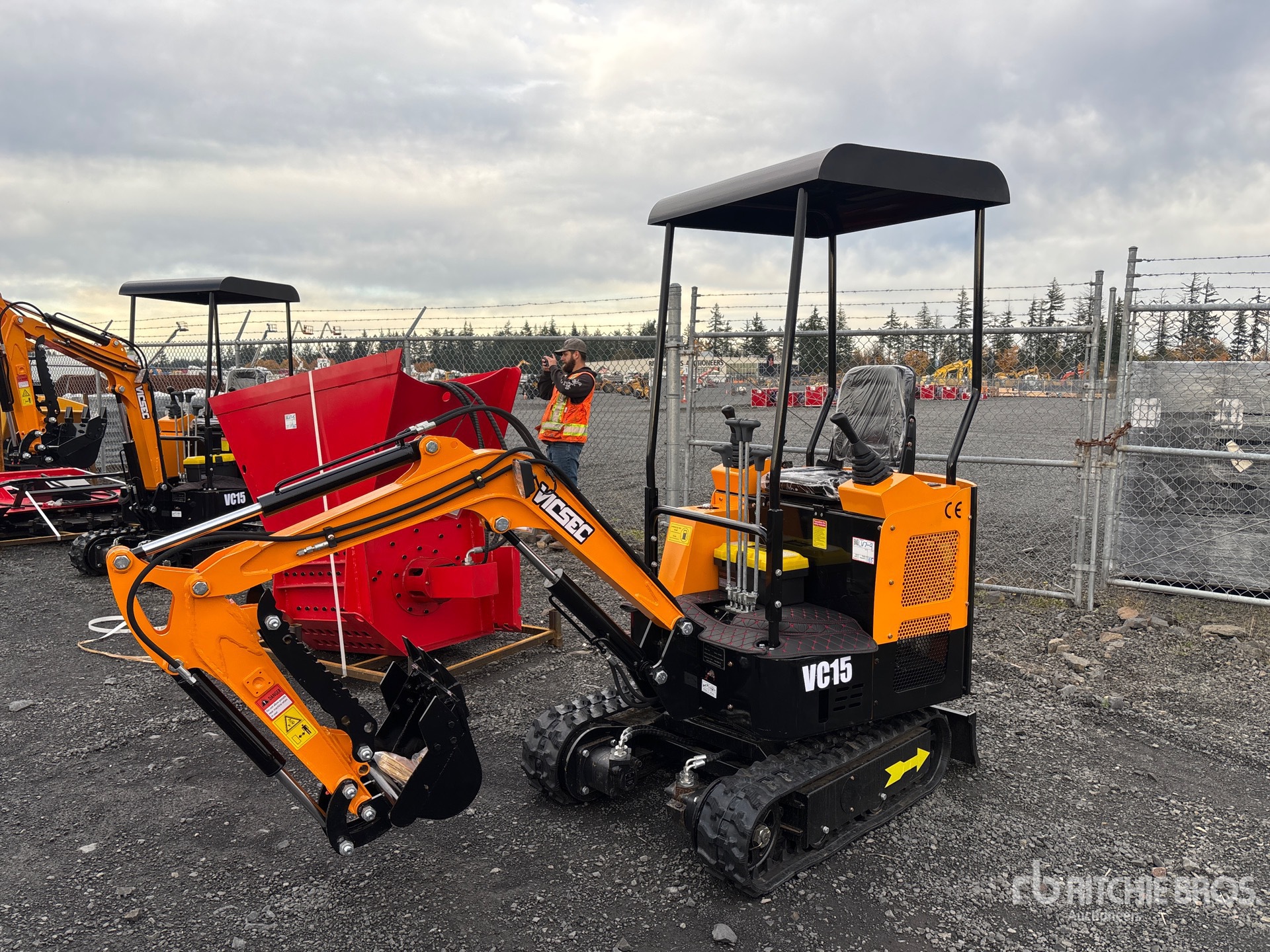 General Appearance with Picture, Left Front Corner