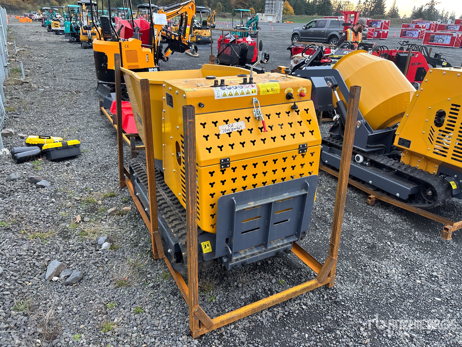 General Appearance with Picture, Left Rear Corner