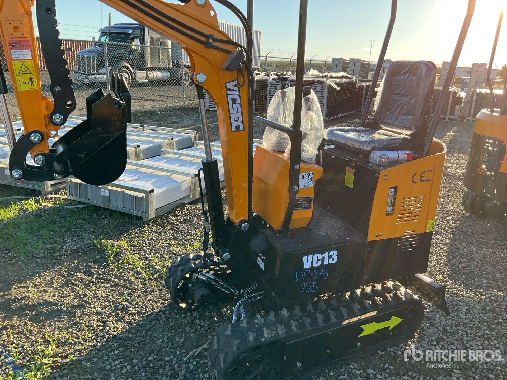 General Appearance with Featured Photo