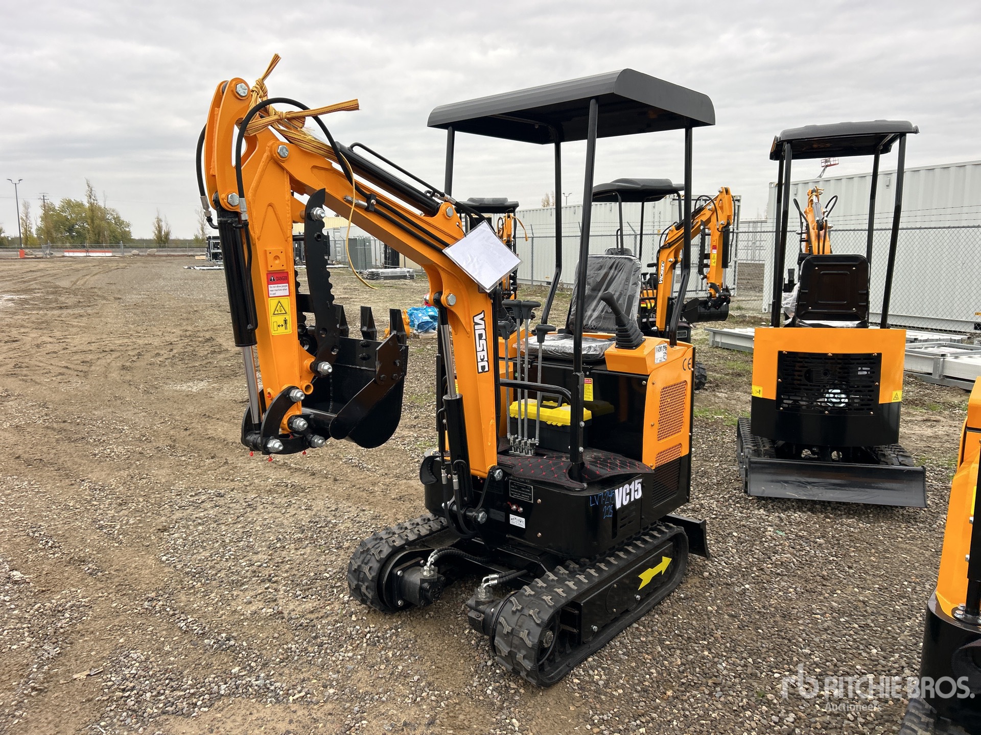 General Appearance with Picture, Left Front Corner