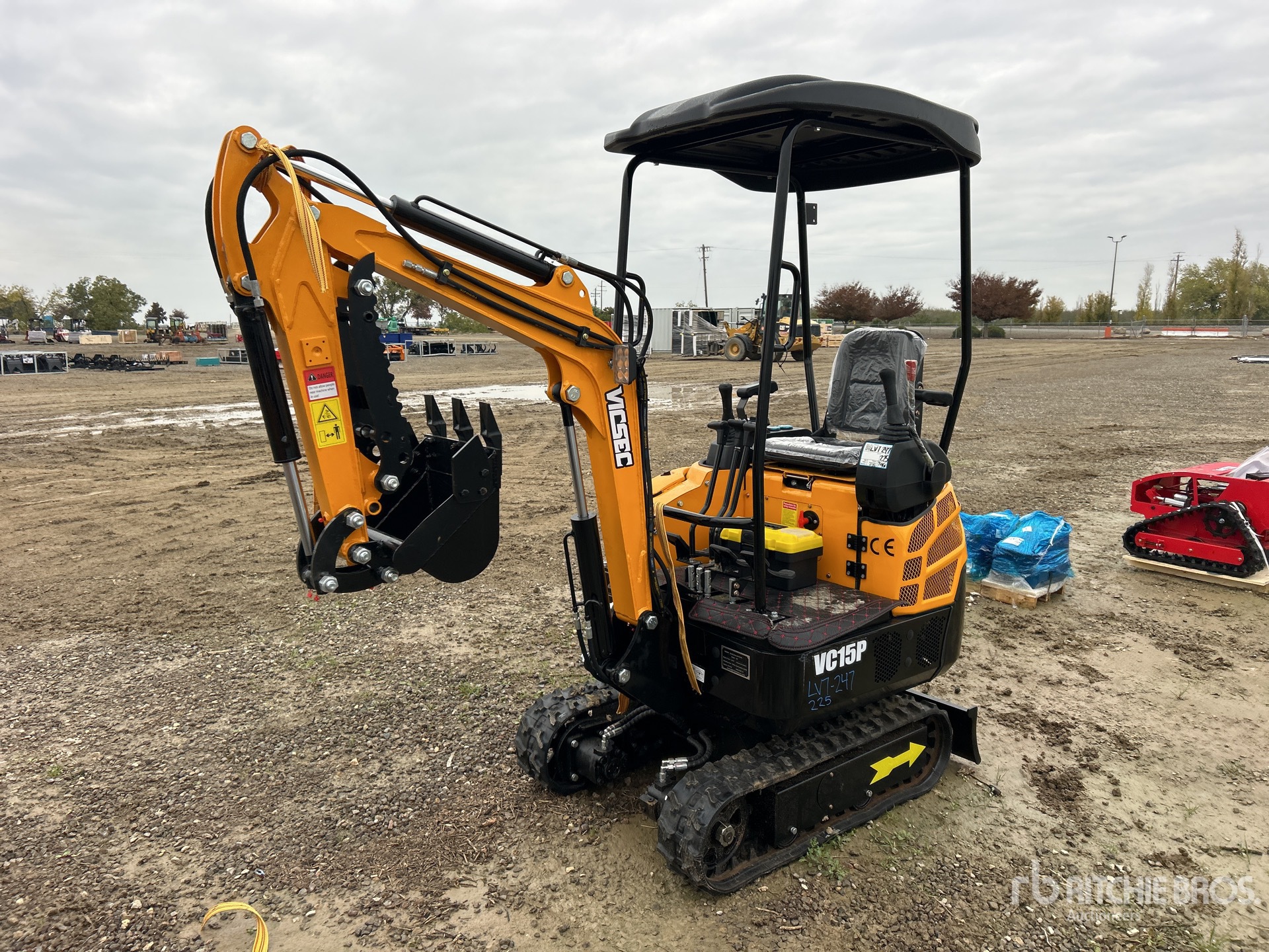 General Appearance with Picture, Left Front Corner