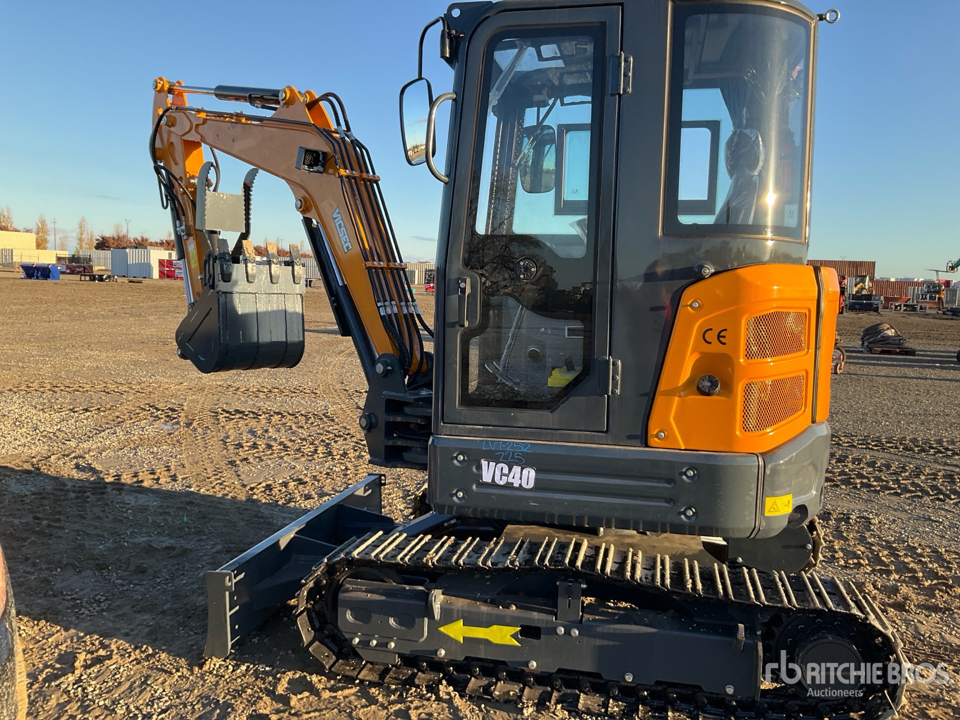 General Appearance with Featured Photo