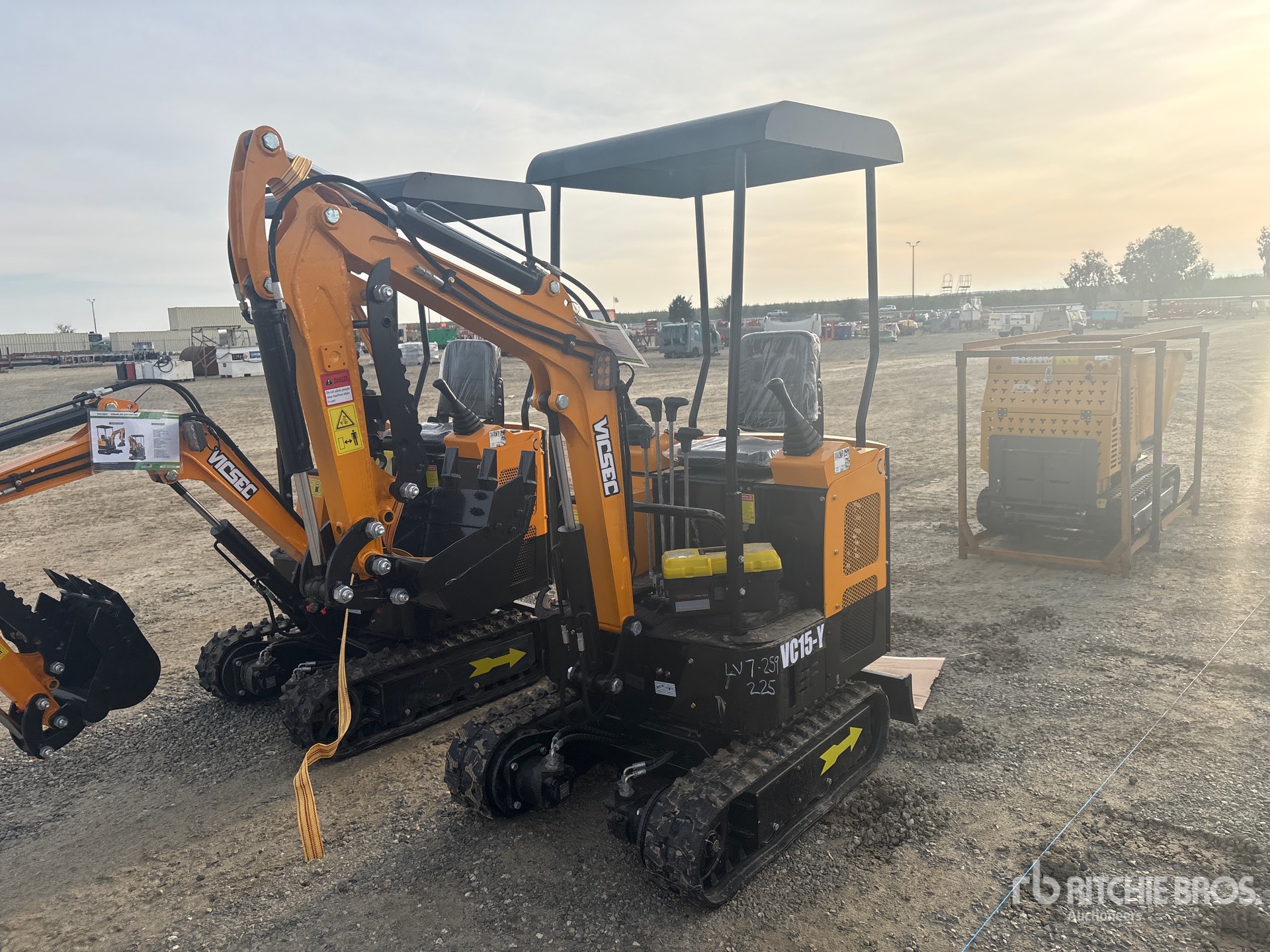 General Appearance with Picture, Left Front Corner