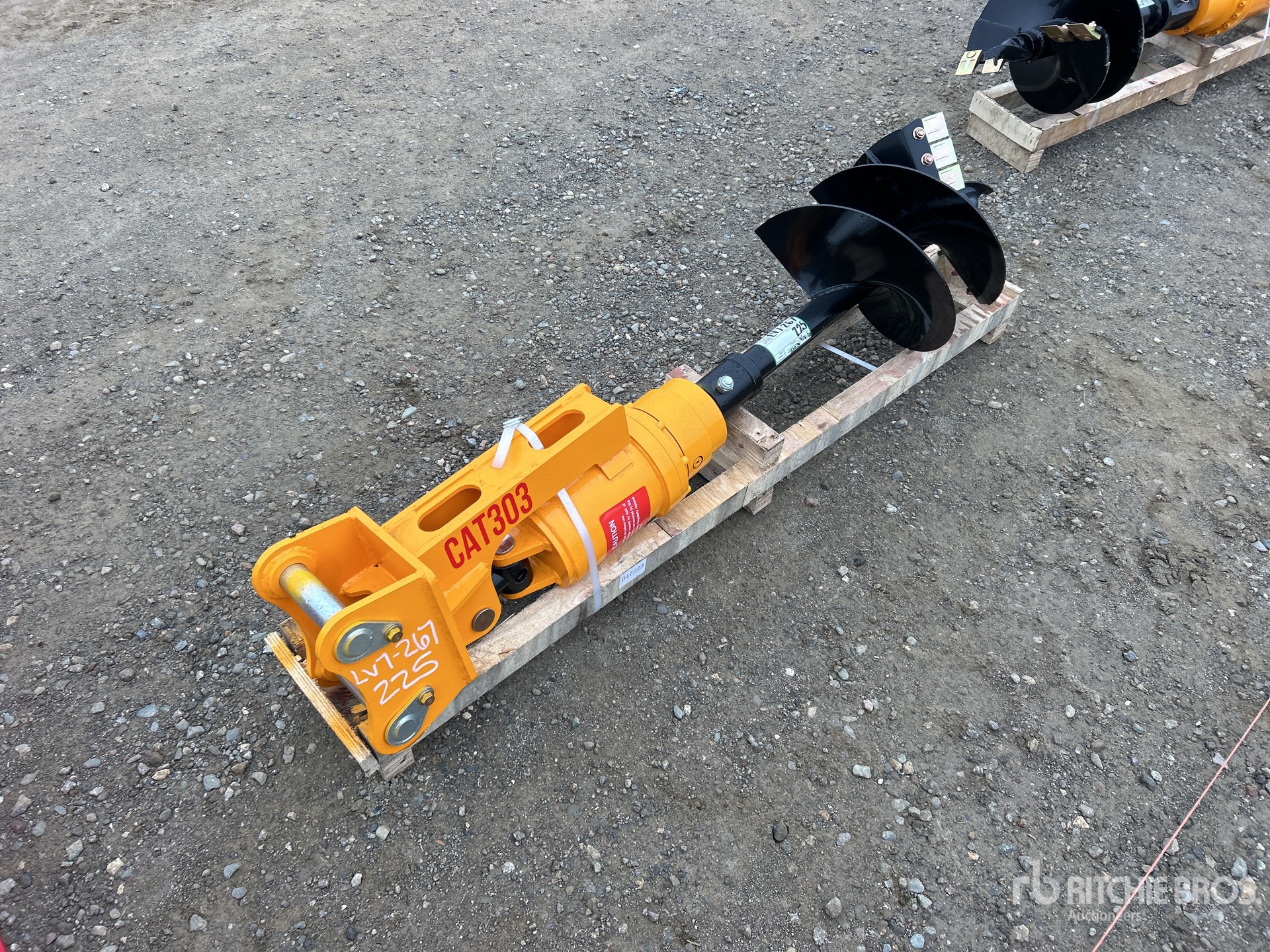 General Appearance with Bild, Ecke hinten rechts