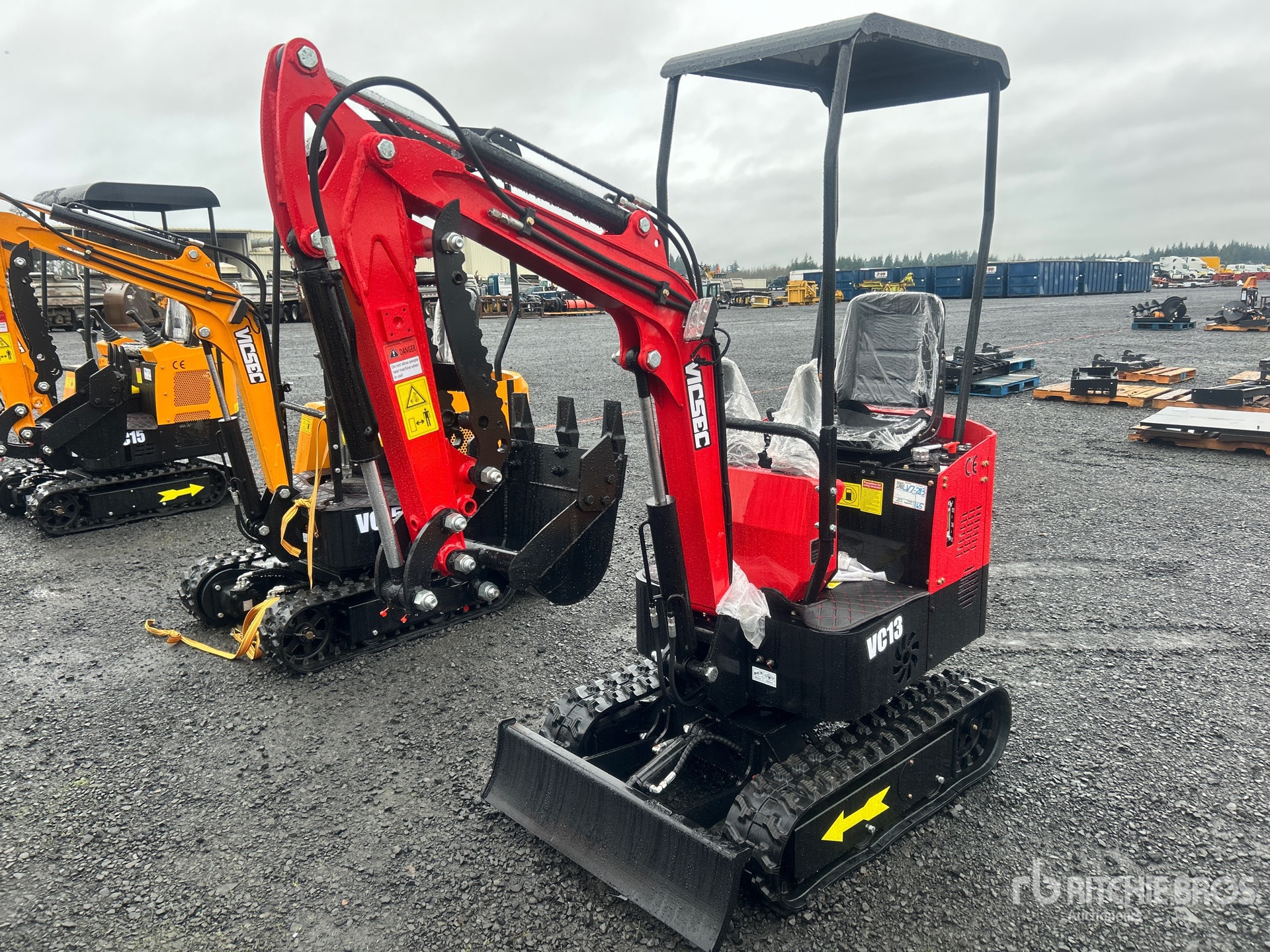 General Appearance with Picture, Left Front Corner