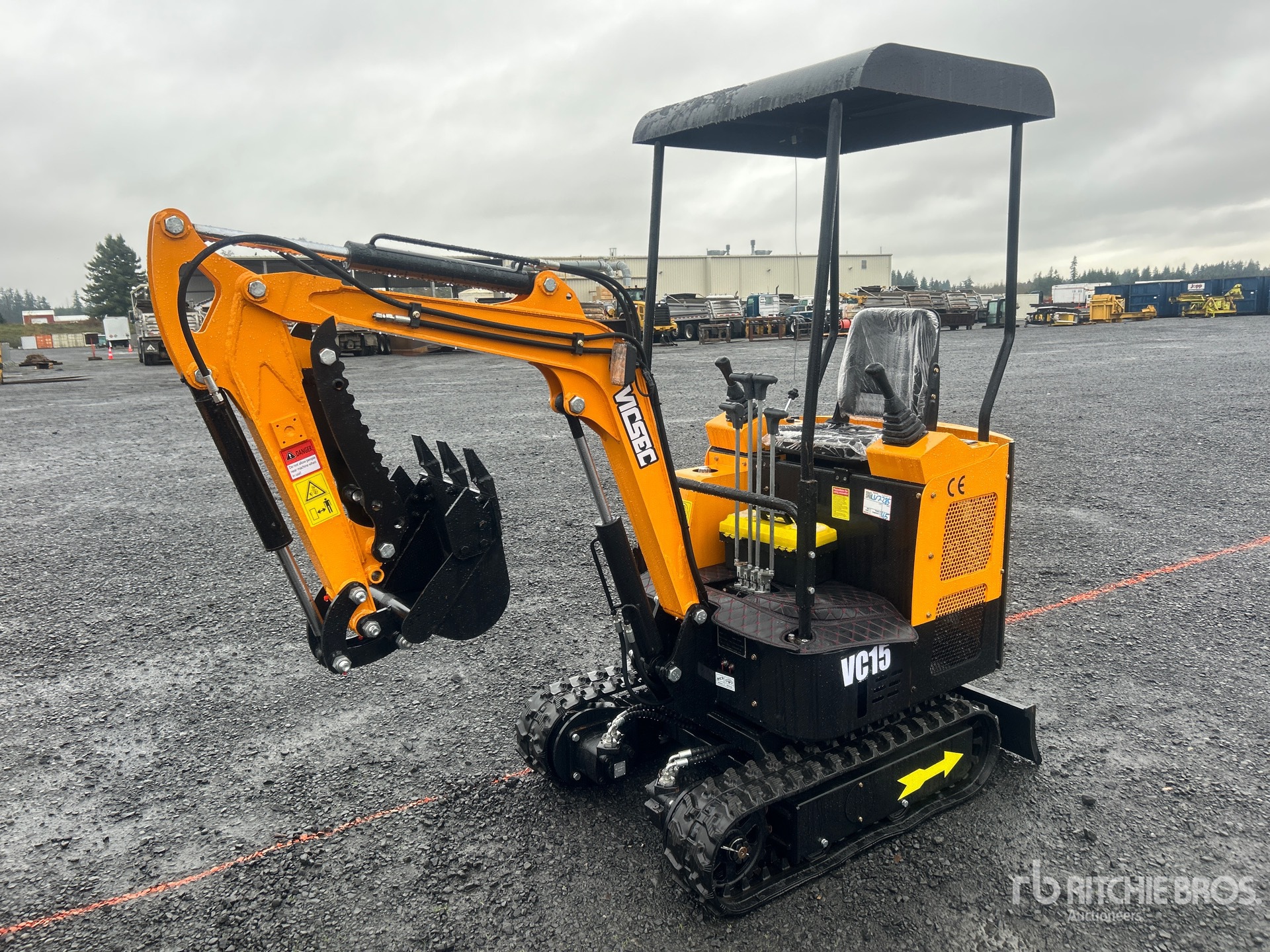 General Appearance with Picture, Left Front Corner