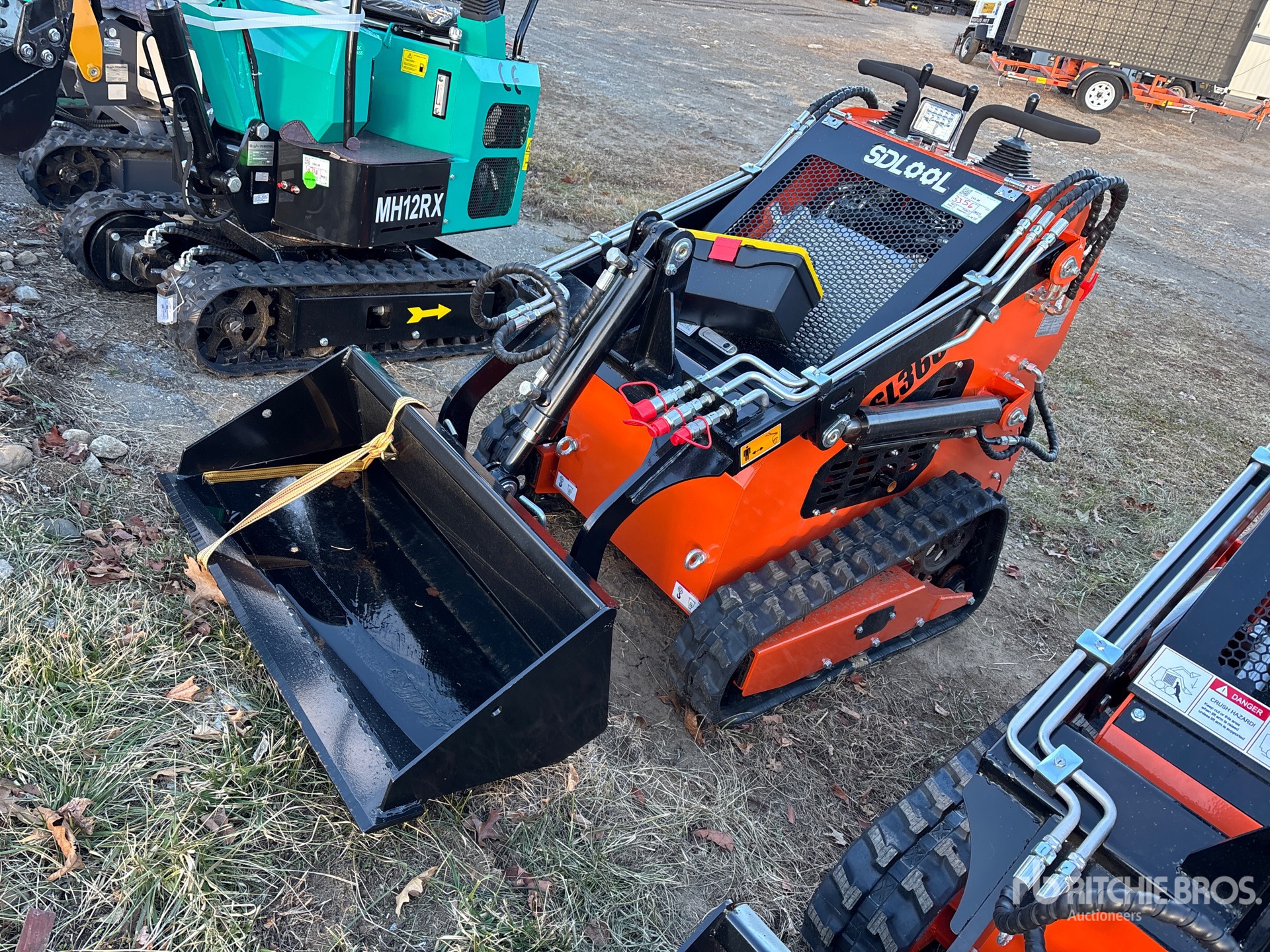 General Appearance with Featured Photo