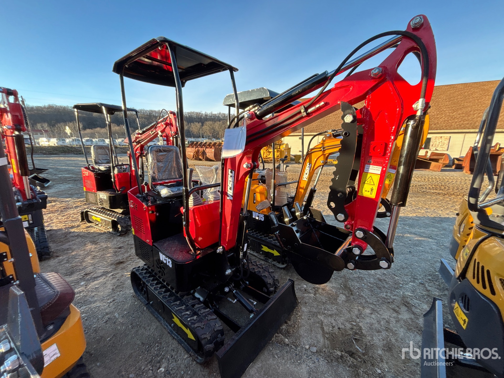 General Appearance with Picture, Right Front Corner