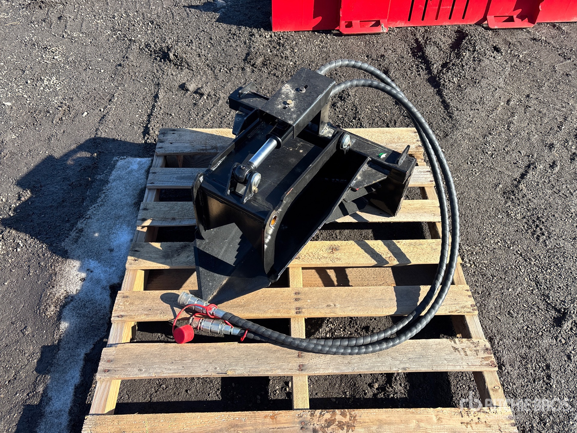 General Appearance with Image, coin avant gauche