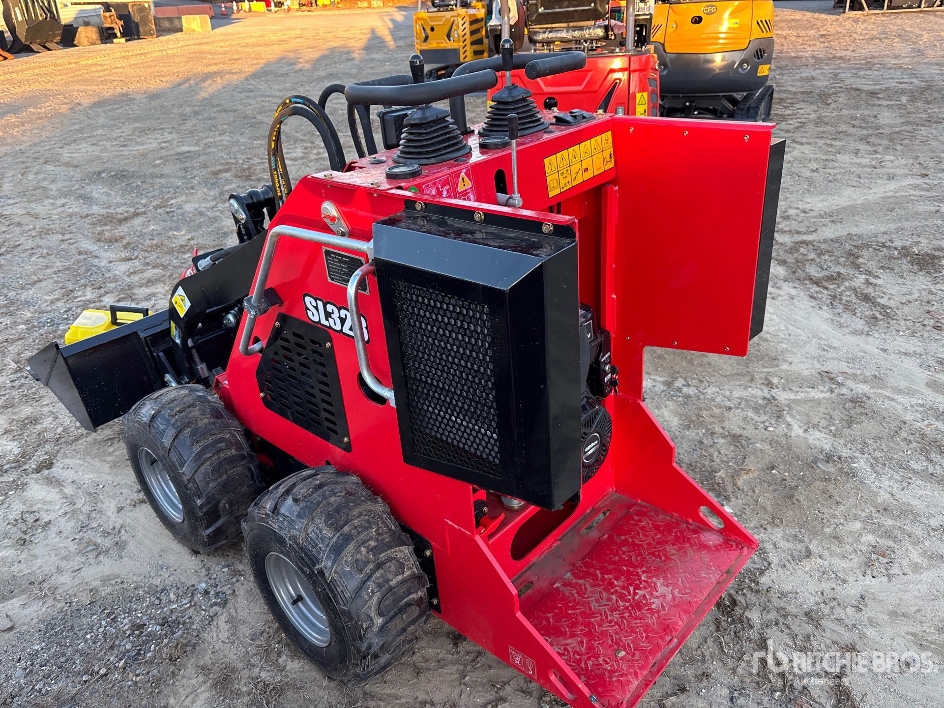 General Appearance with Picture, Left Rear Corner