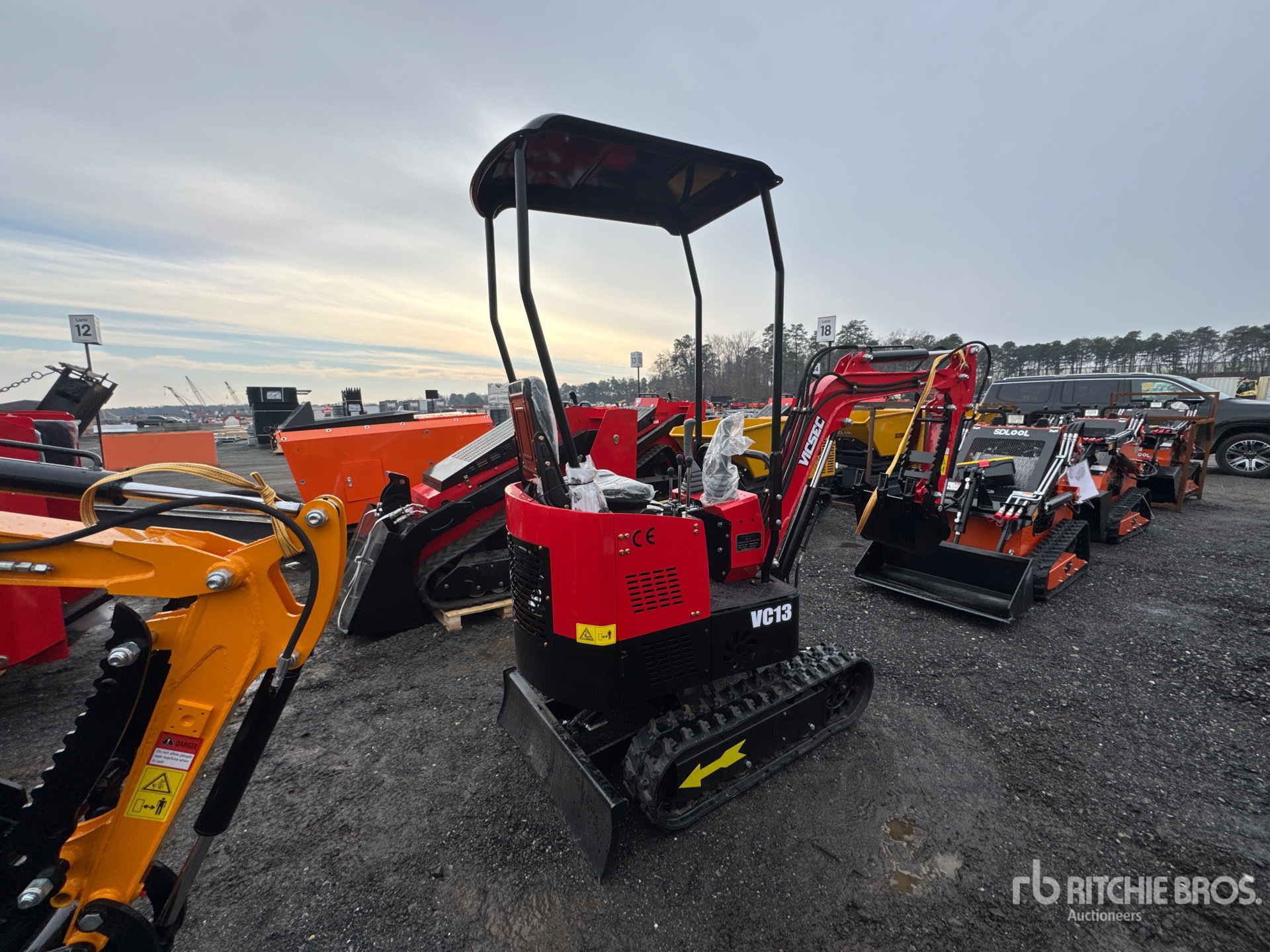 General Appearance with Picture, Right Rear Corner