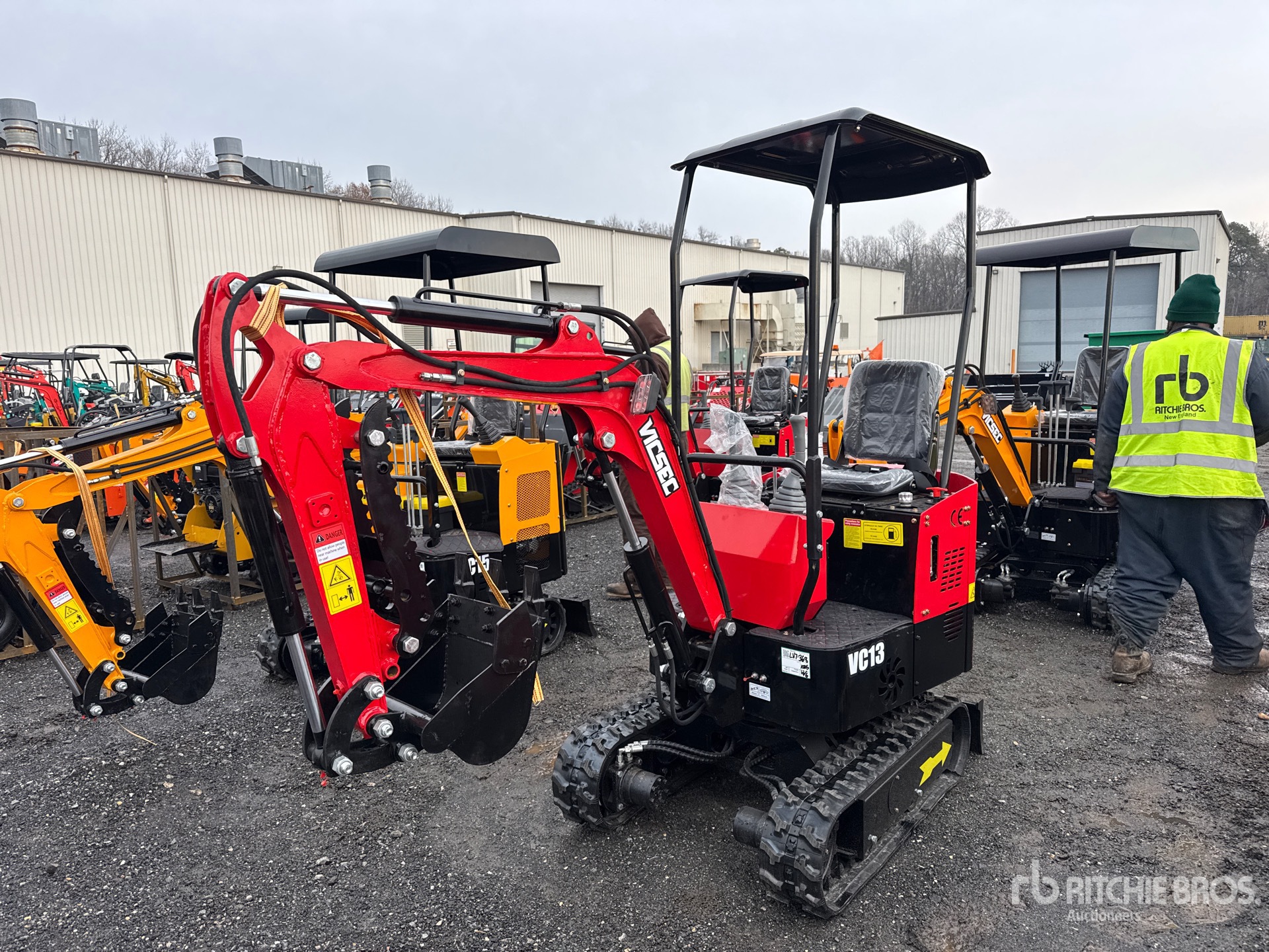 General Appearance with Picture, Left Front Corner