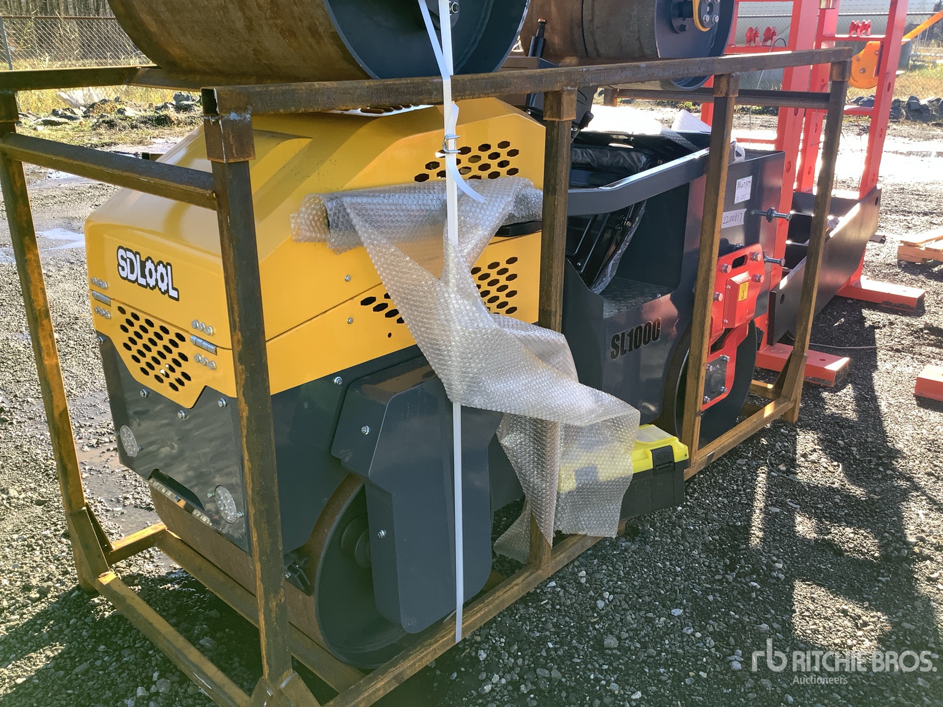 General Appearance with Featured Photo