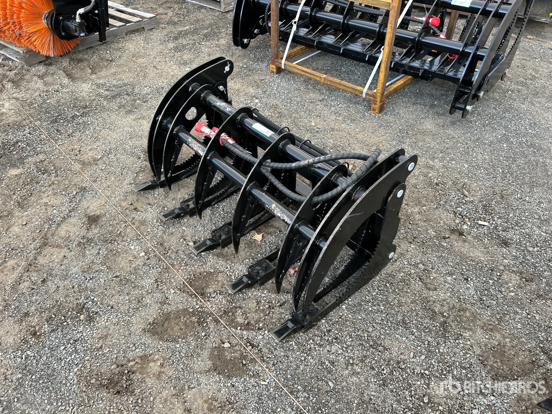 General Appearance with Image, coin avant gauche