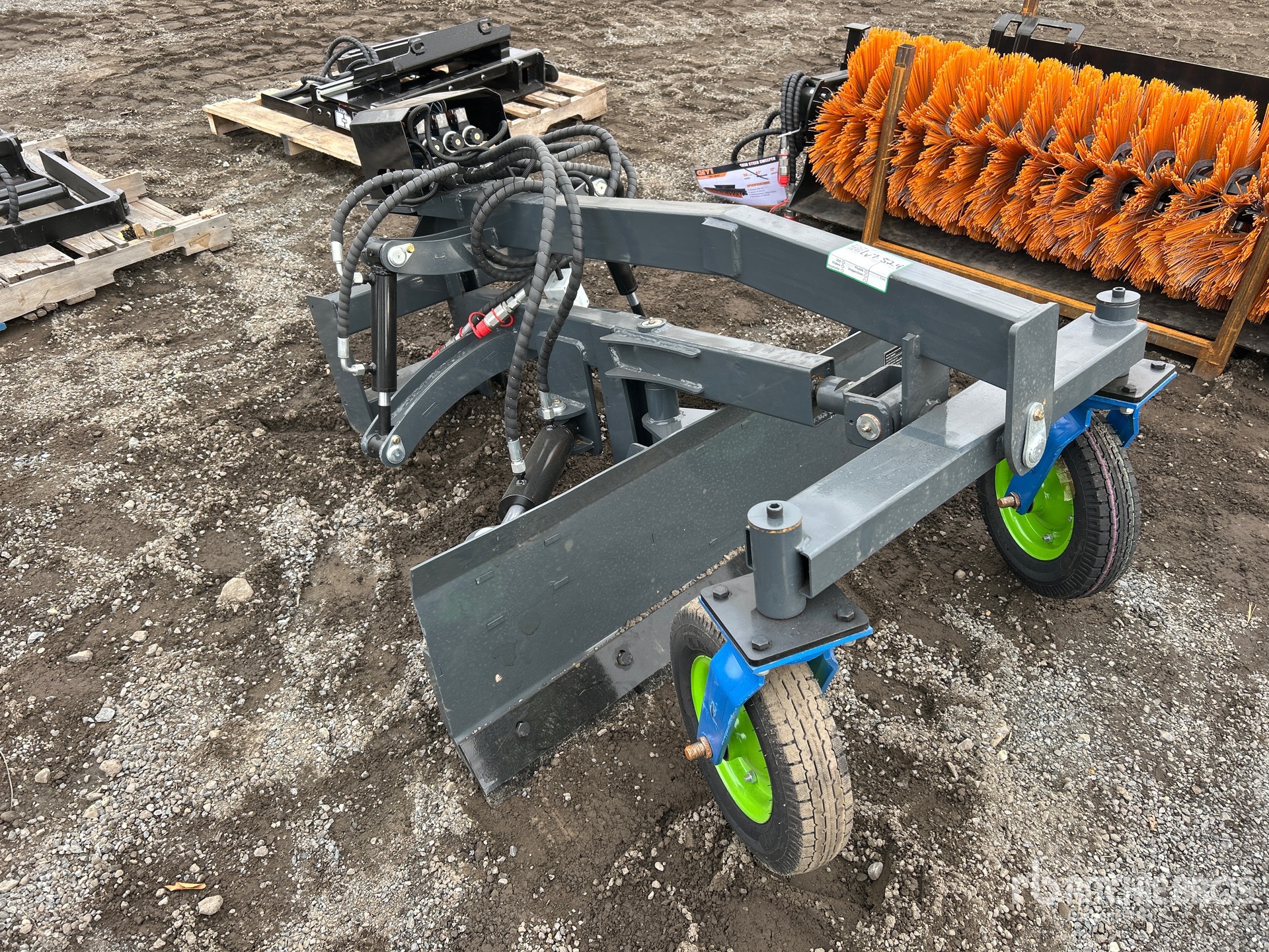 General Appearance with Picture, Right Front Corner