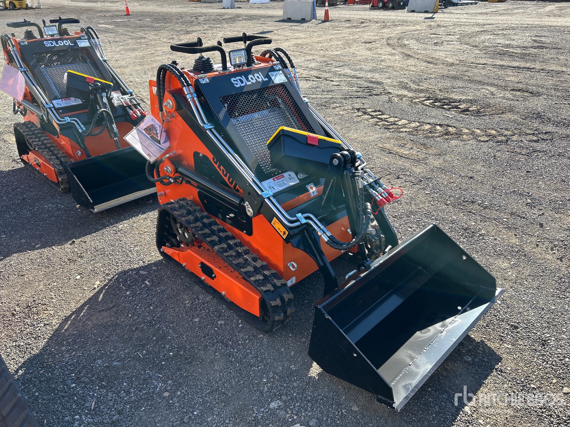 General Appearance with Bild, Ecke vorne rechts