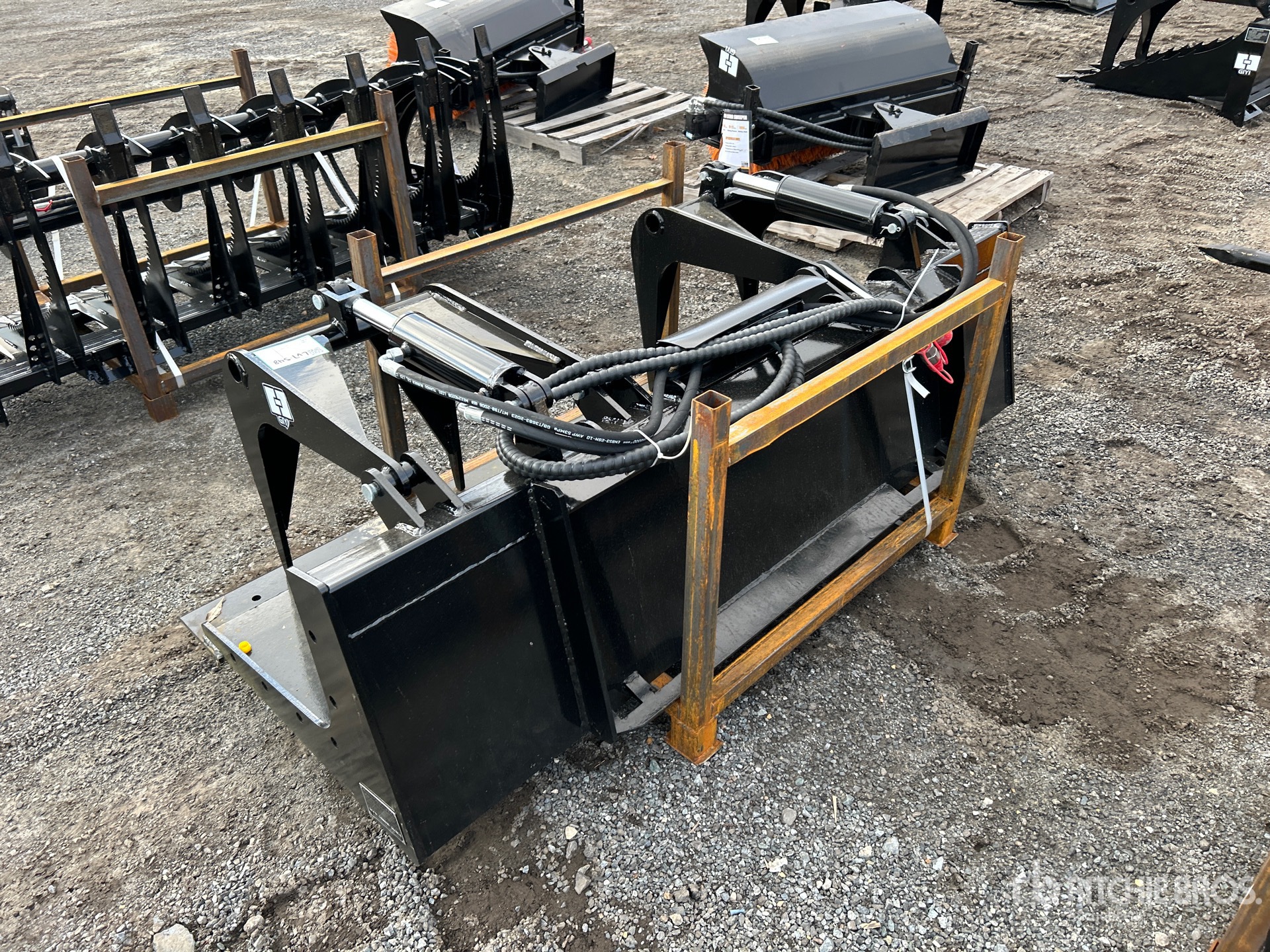 General Appearance with Imagen: esquina trasera izquierda