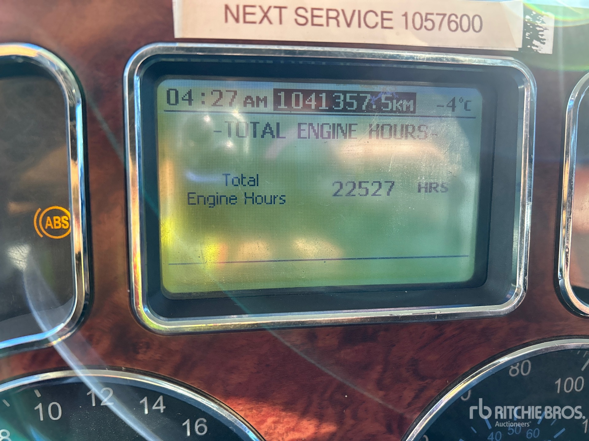 General Appearance with Hour Meter / Odometer