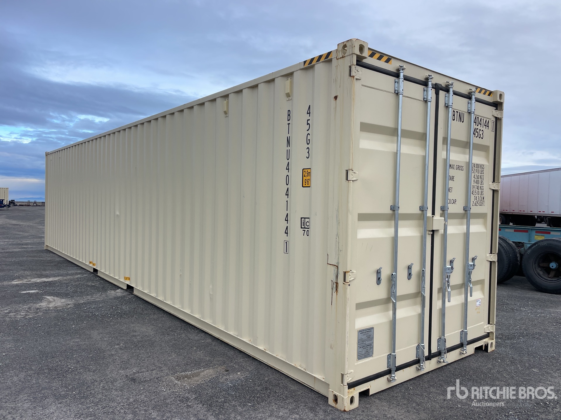 General Appearance with Picture, Right Front Corner