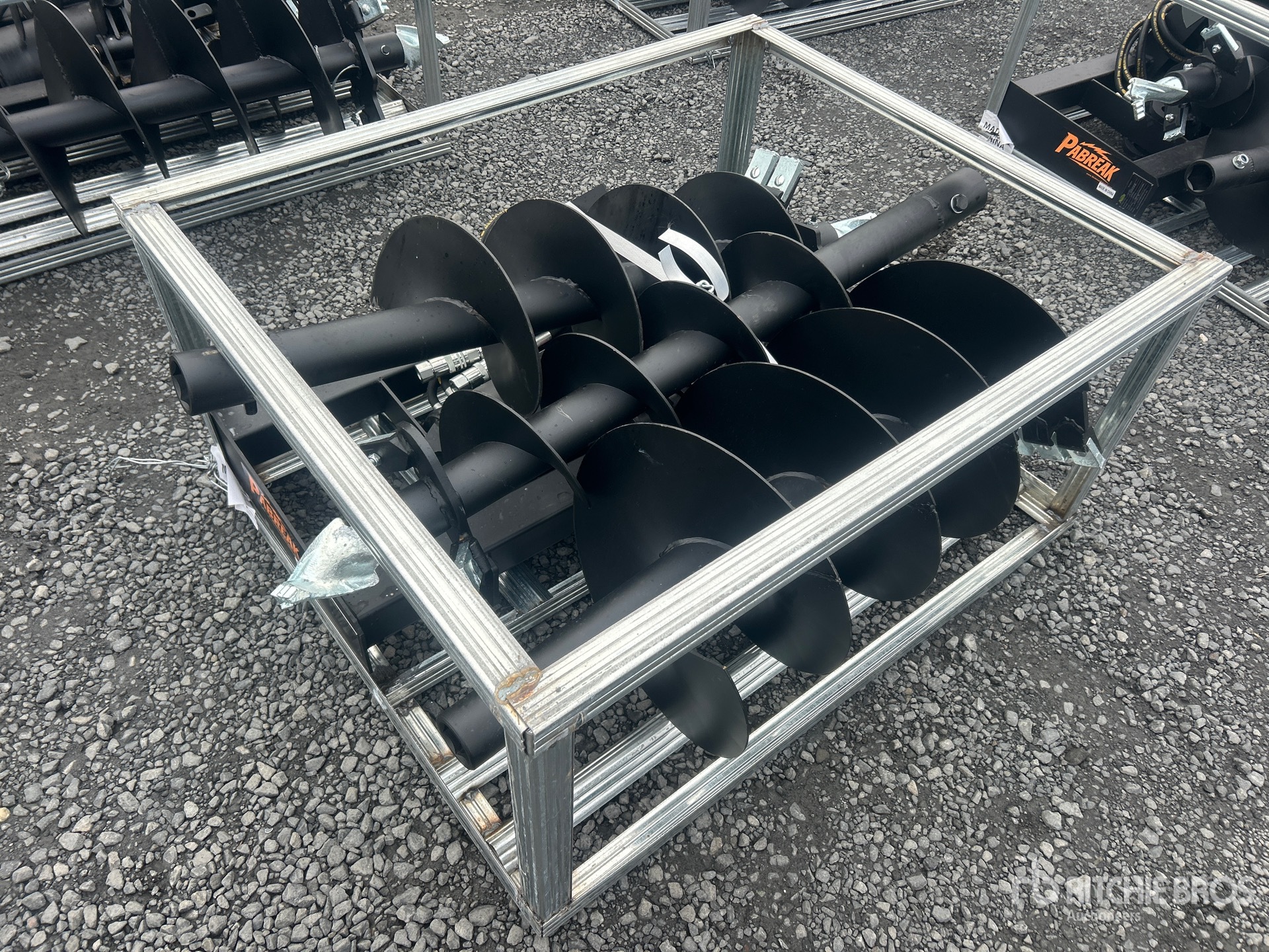 General Appearance with Bild, Ecke vorne rechts