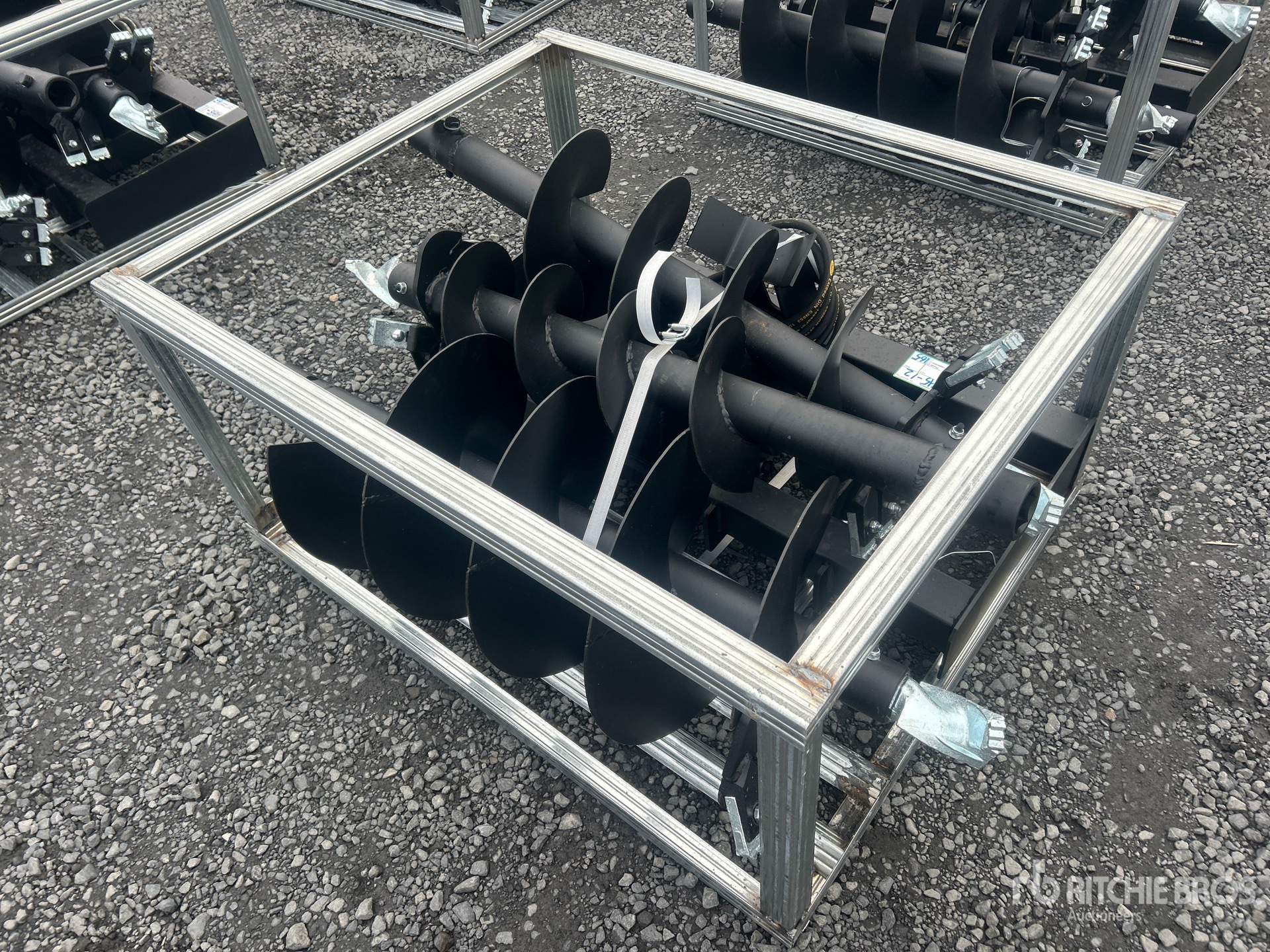 General Appearance with Bild, Ecke hinten rechts