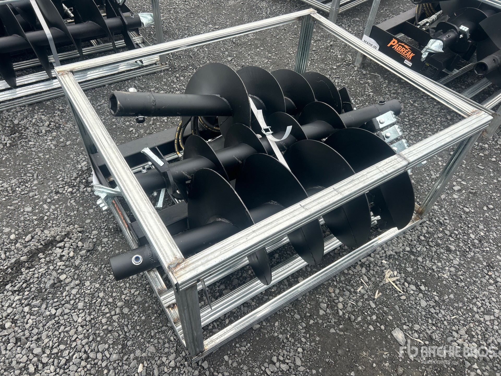 General Appearance with Bild, Ecke vorne rechts