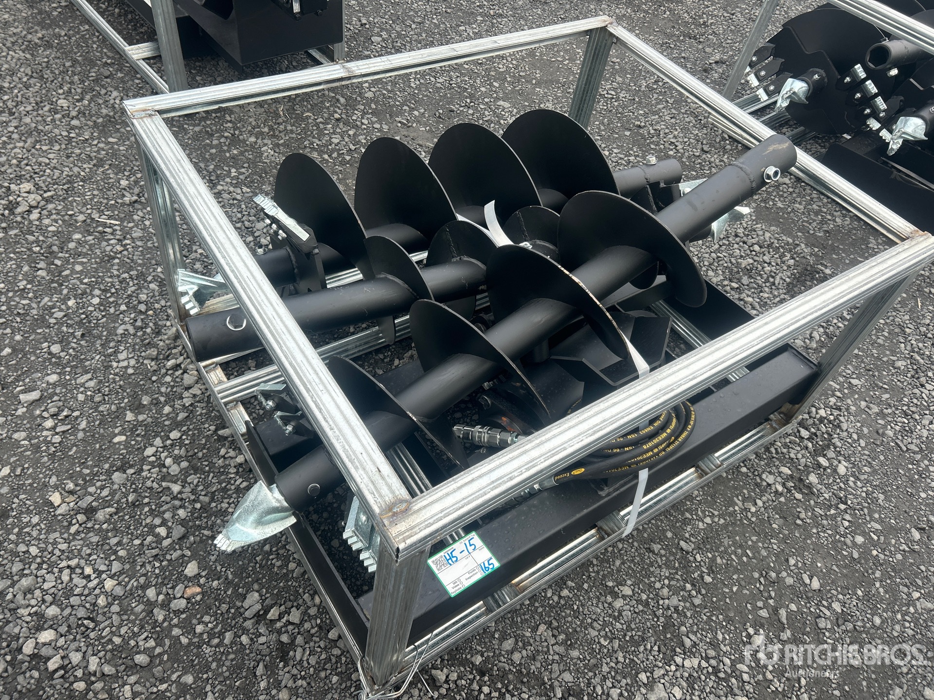 General Appearance with Bild, Ecke hinten links